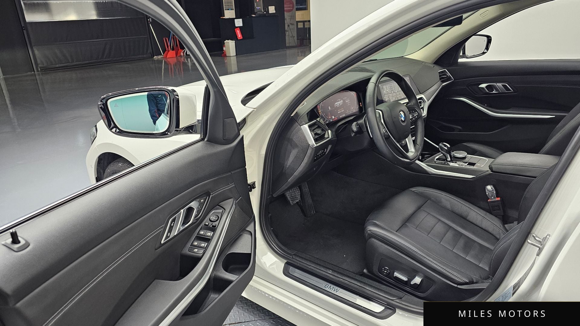 BMW 3 Series (G20) 2021 — миниатюра 11