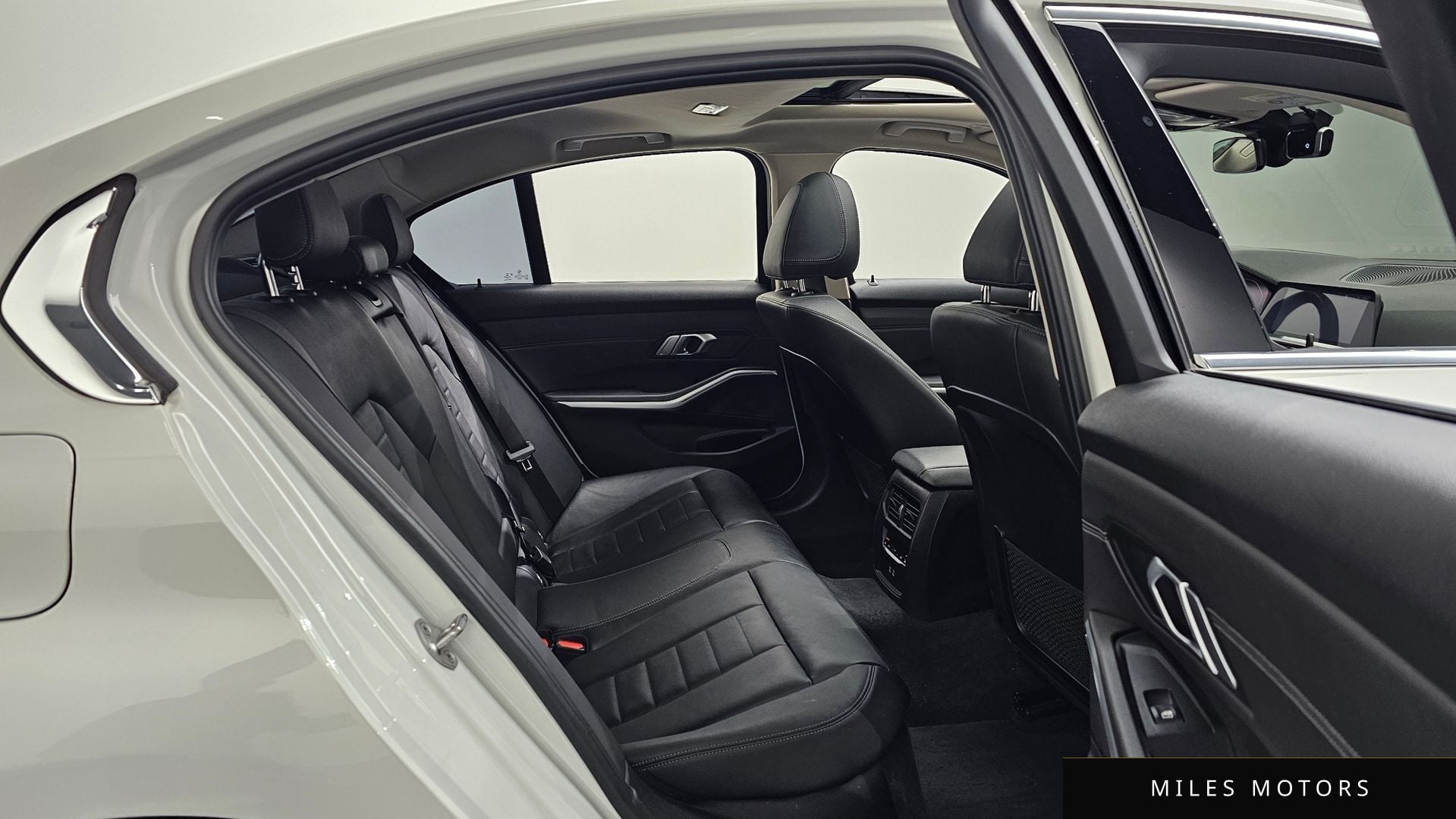 BMW 3 Series (G20) 2021 — миниатюра 12