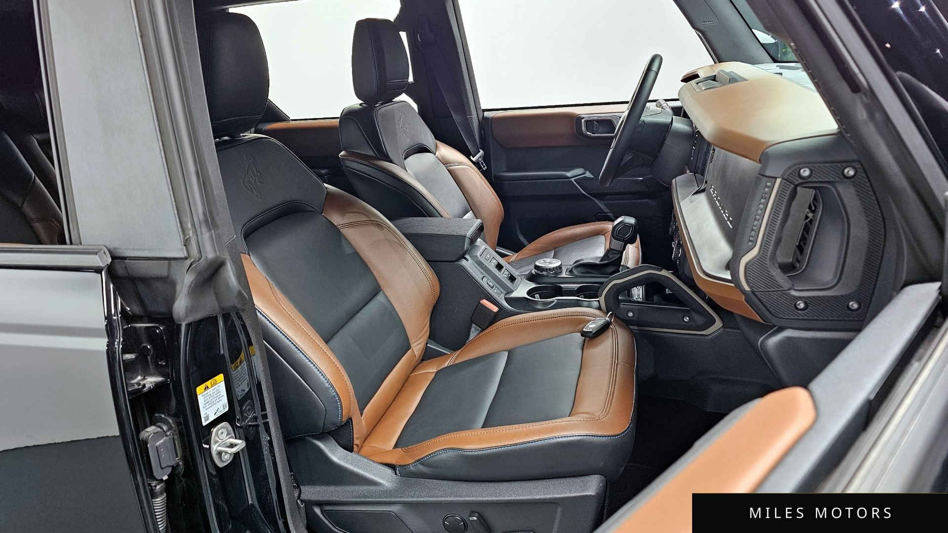 Ford Bronco 2024 — миниатюра 10