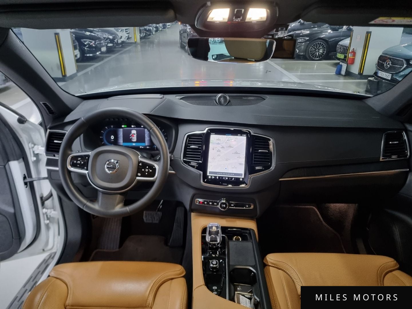 Volvo XC90 2023 — миниатюра 7