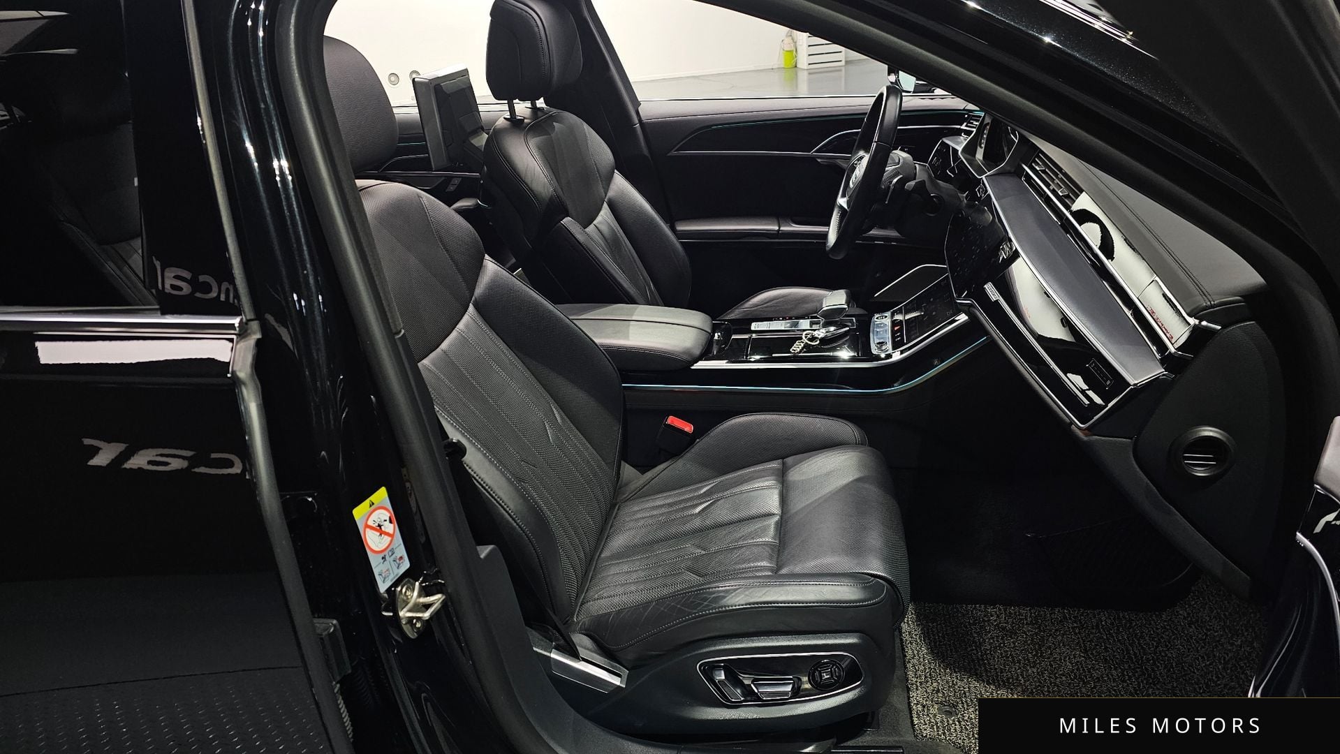 Audi A8 (D5) 2021 — миниатюра 10