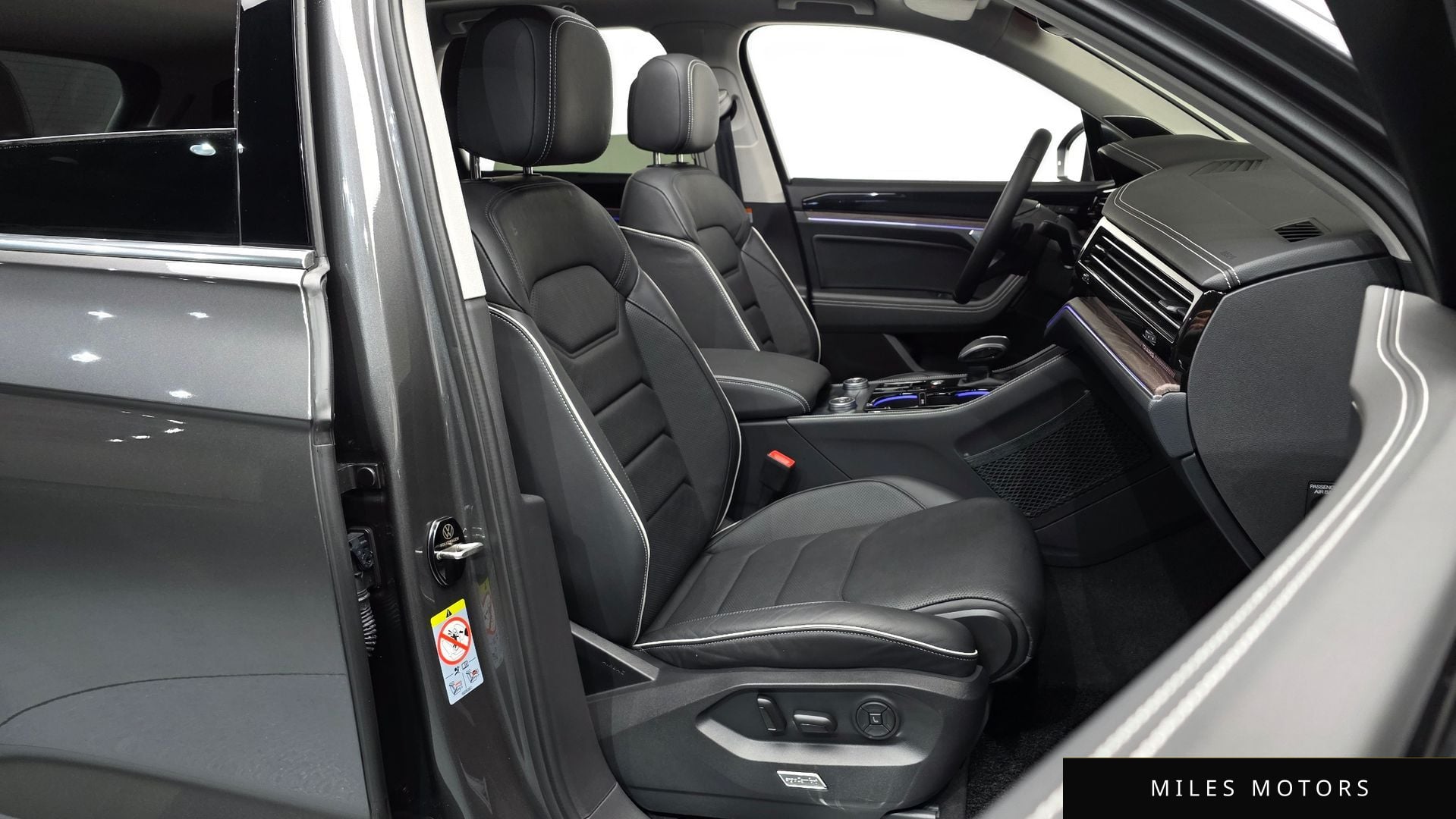 Volkswagen Touareg 2024 — миниатюра 9