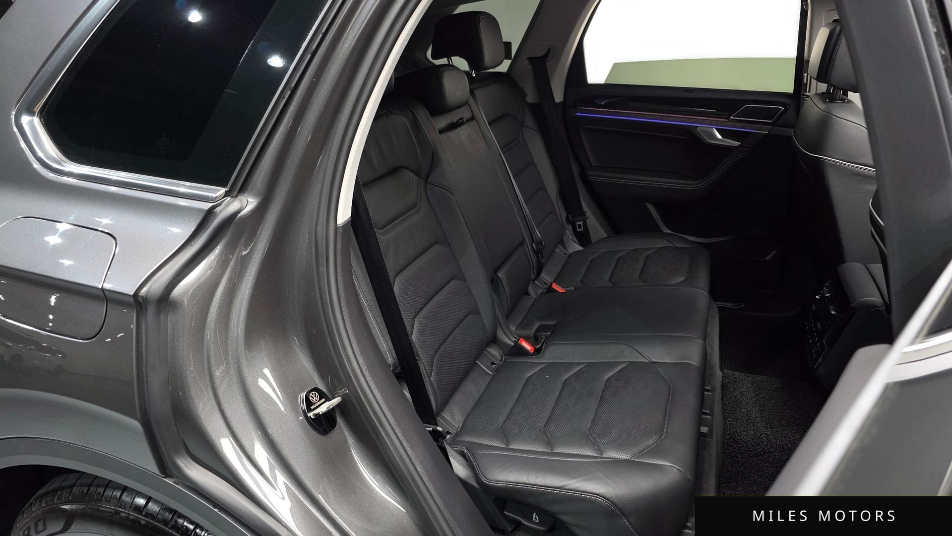 Volkswagen Touareg 2024 — миниатюра 11
