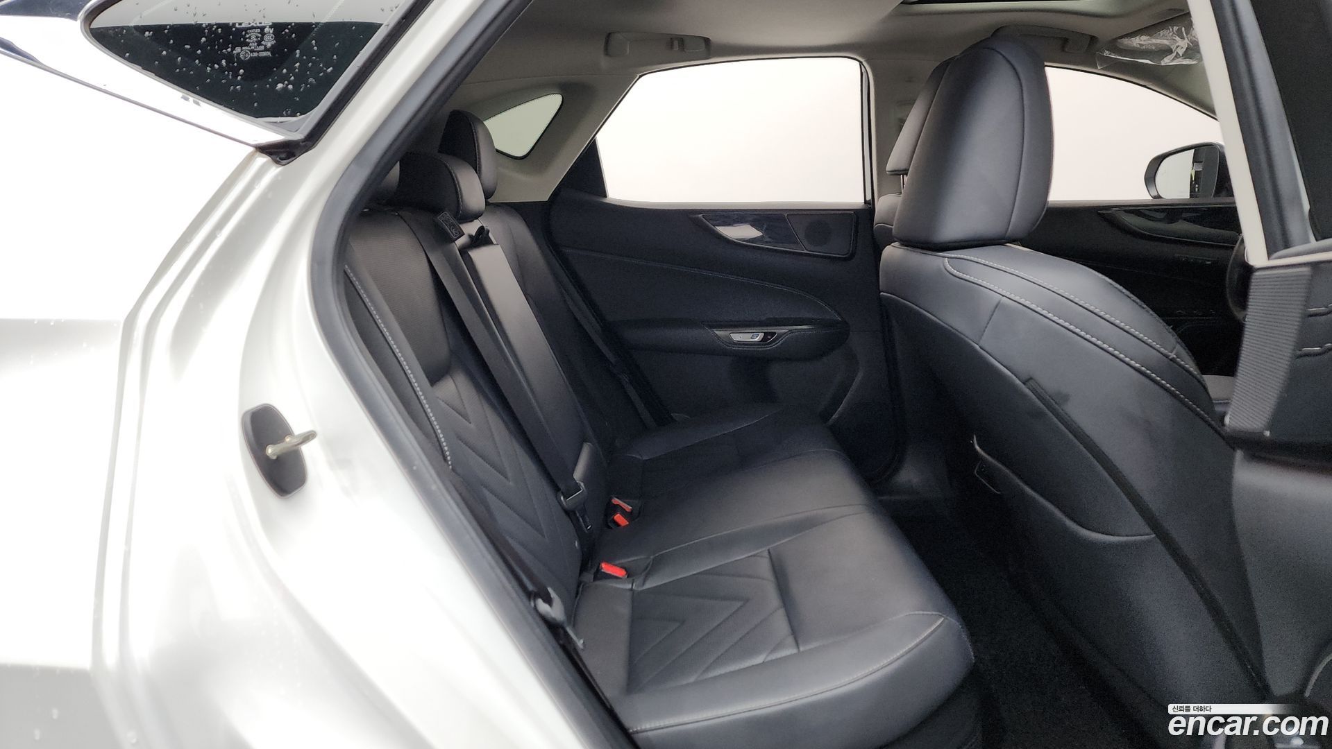 Лексус NX350h 2023 — миниатюра 12
