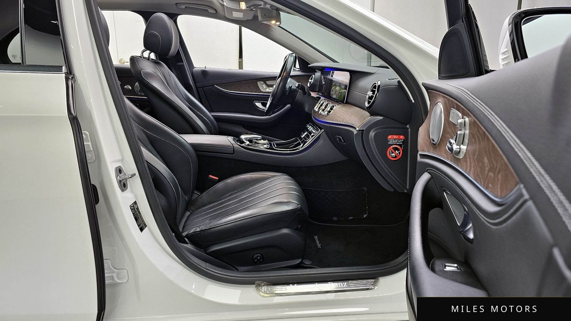 Mercedes-Benz E-Class W213 2019 — миниатюра 10