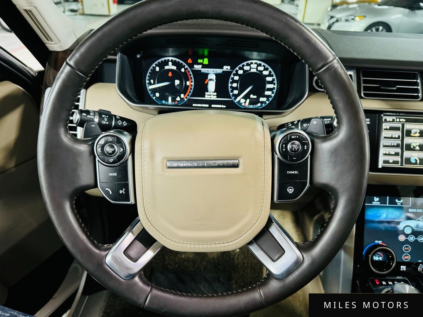 Land Rover Range Rover 2015 — миниатюра 6