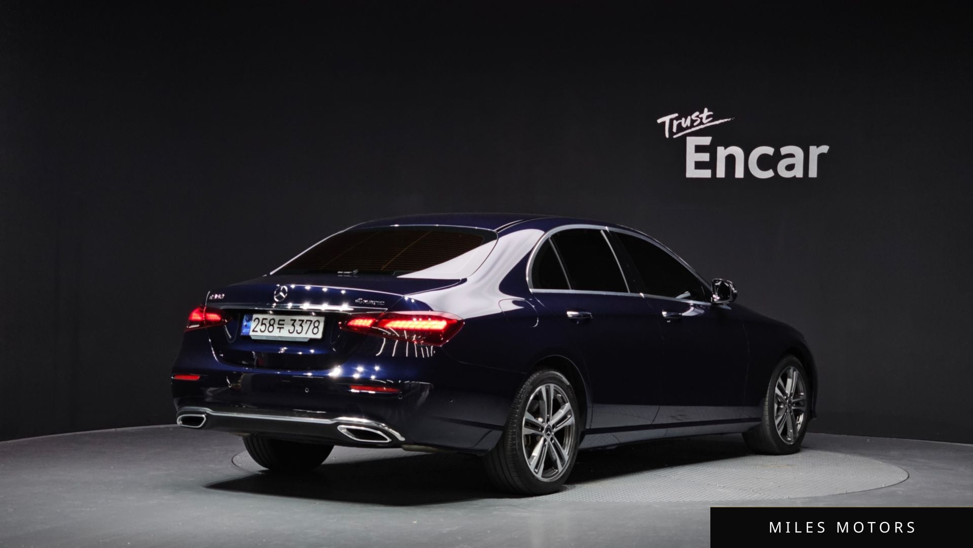 Mercedes-Benz E-Class W213 2021 — миниатюра 2