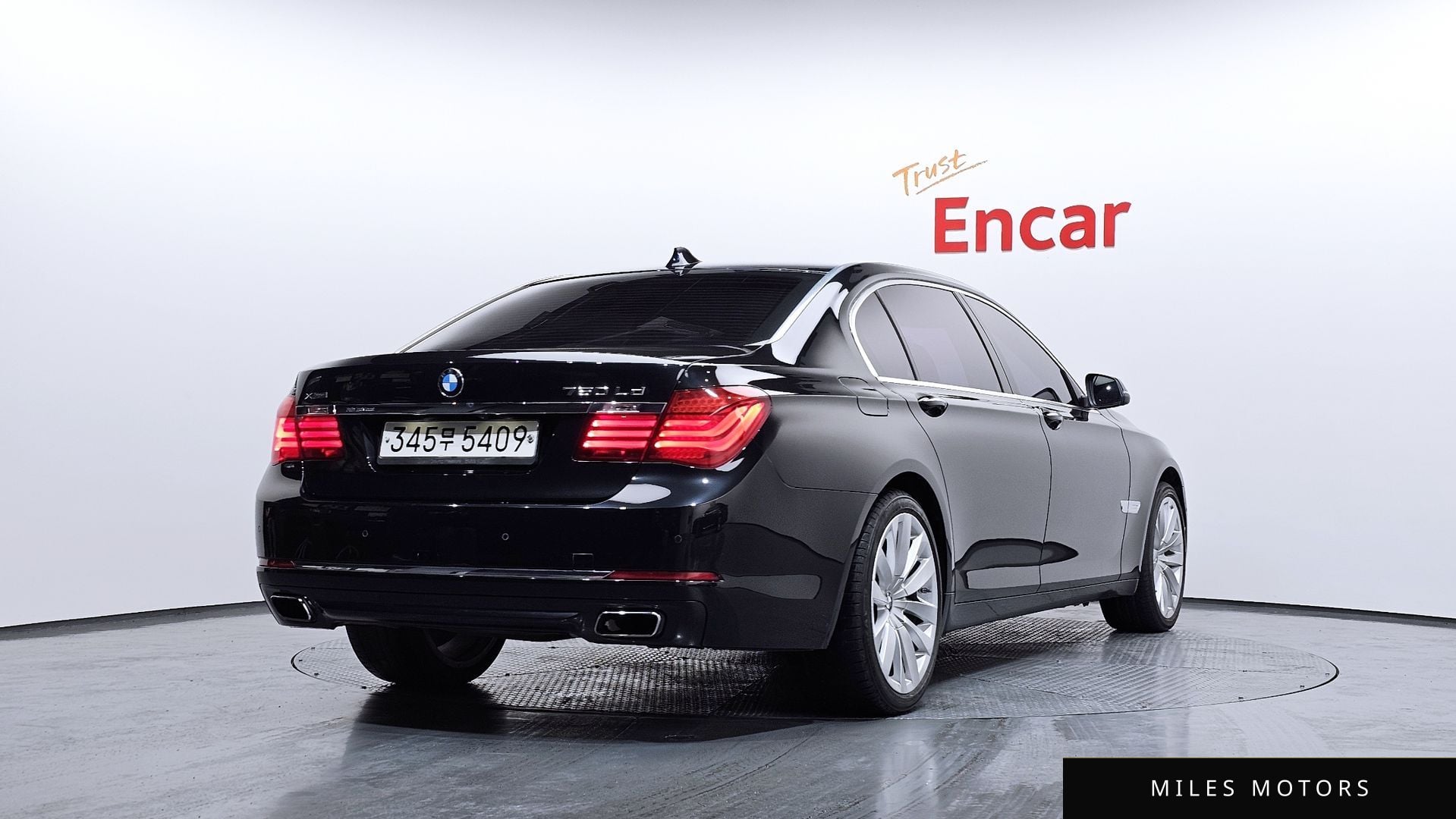 BMW 7 Series (F01) 2015 — миниатюра 2