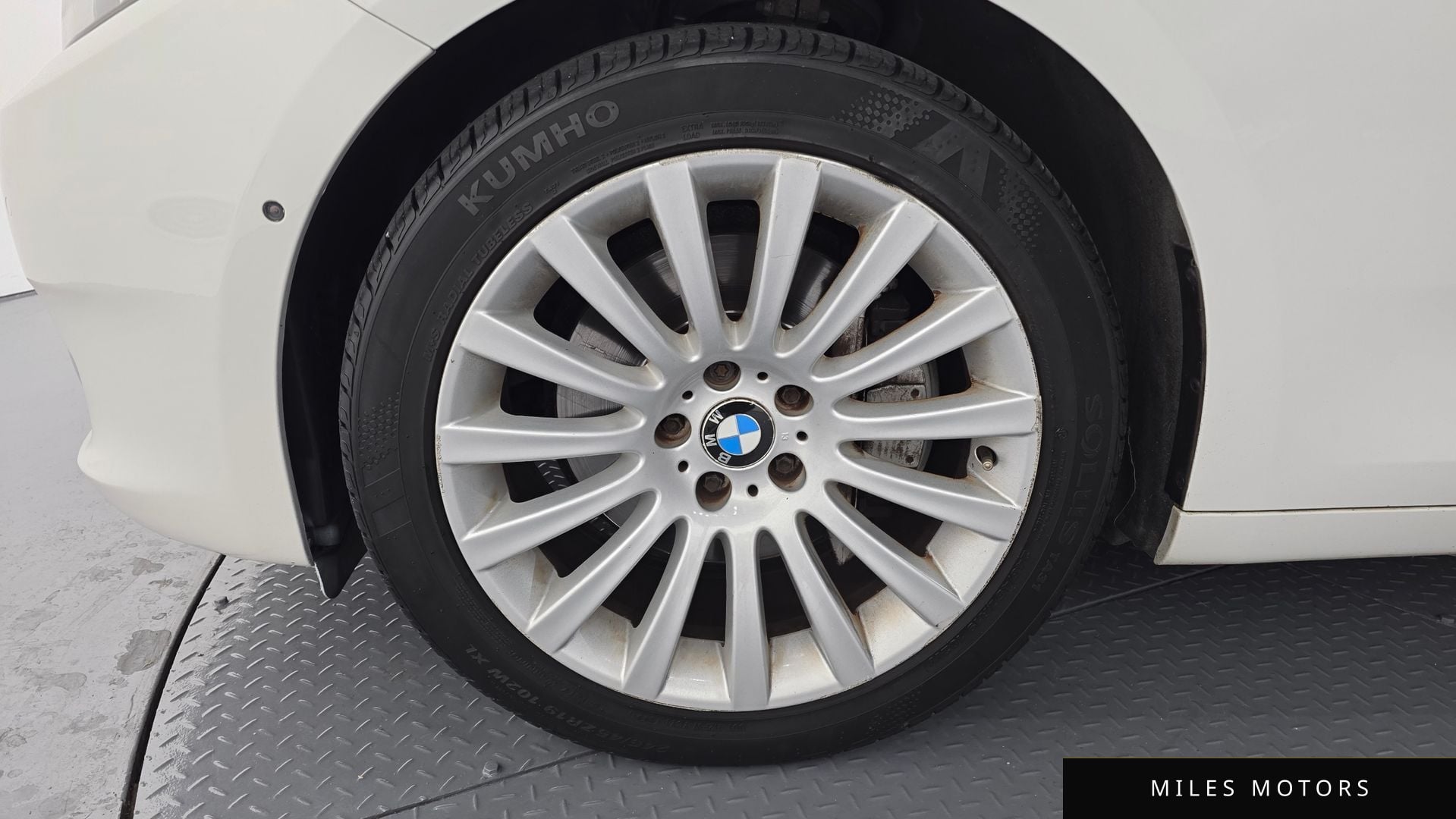 BMW 5 Series GT (F07) 2013 — миниатюра 5