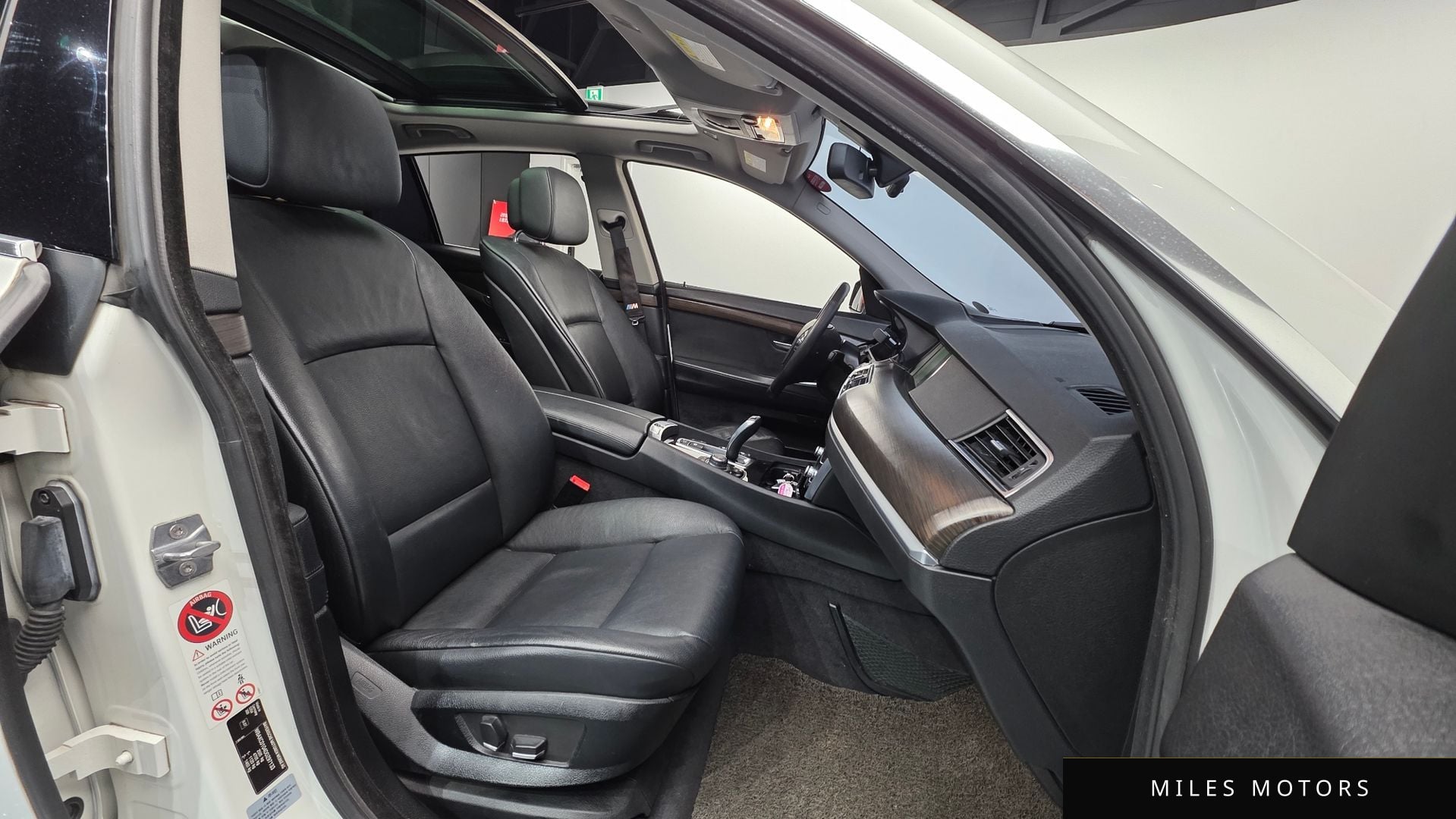BMW 5 Series GT (F07) 2013 — миниатюра 10