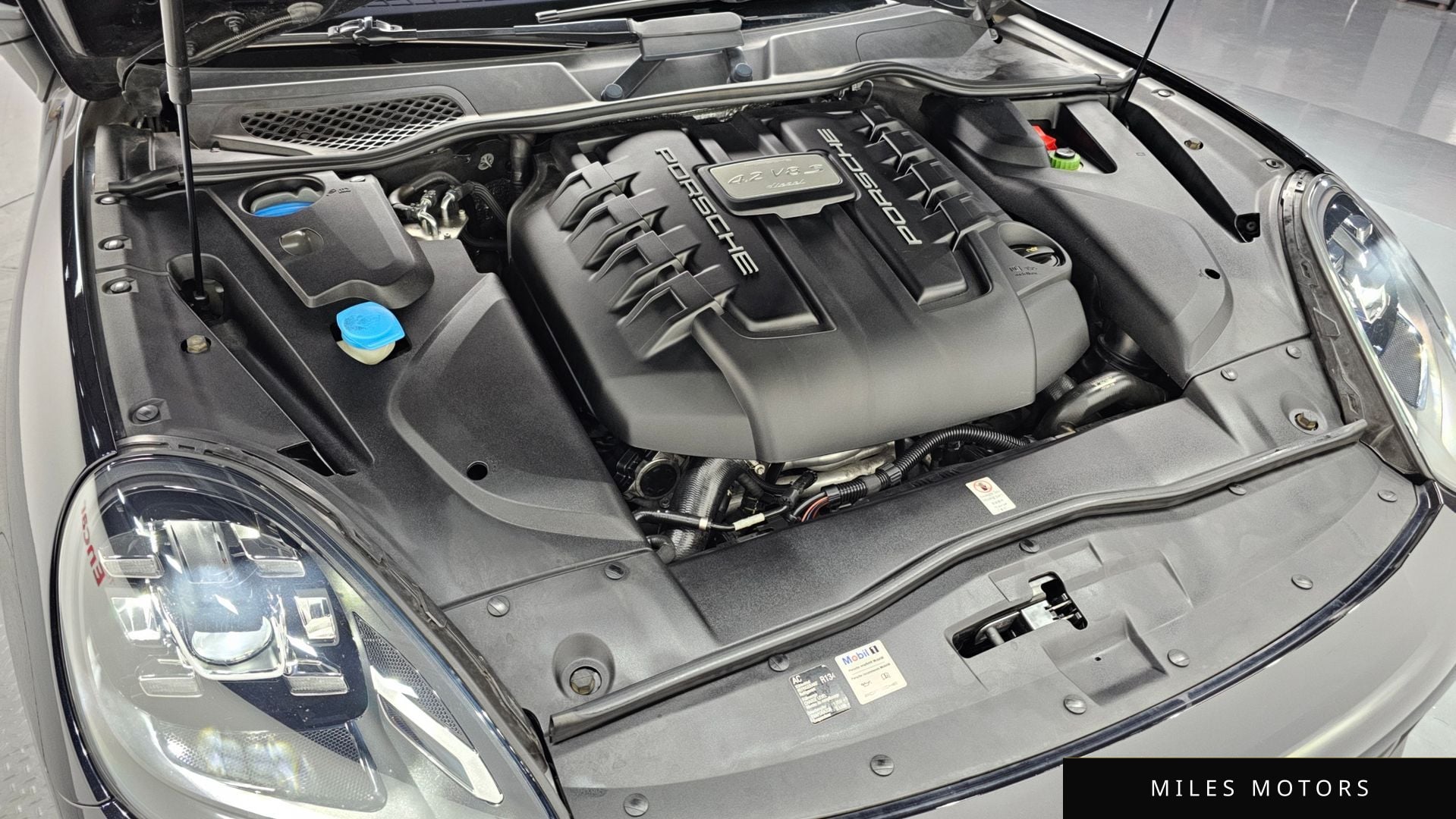 Porsche Cayenne 2015 — миниатюра 6