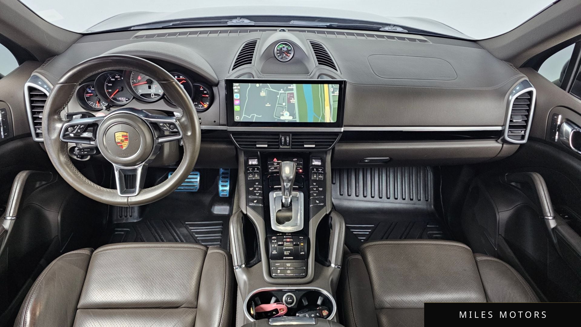 Porsche Cayenne 2015 — миниатюра 7