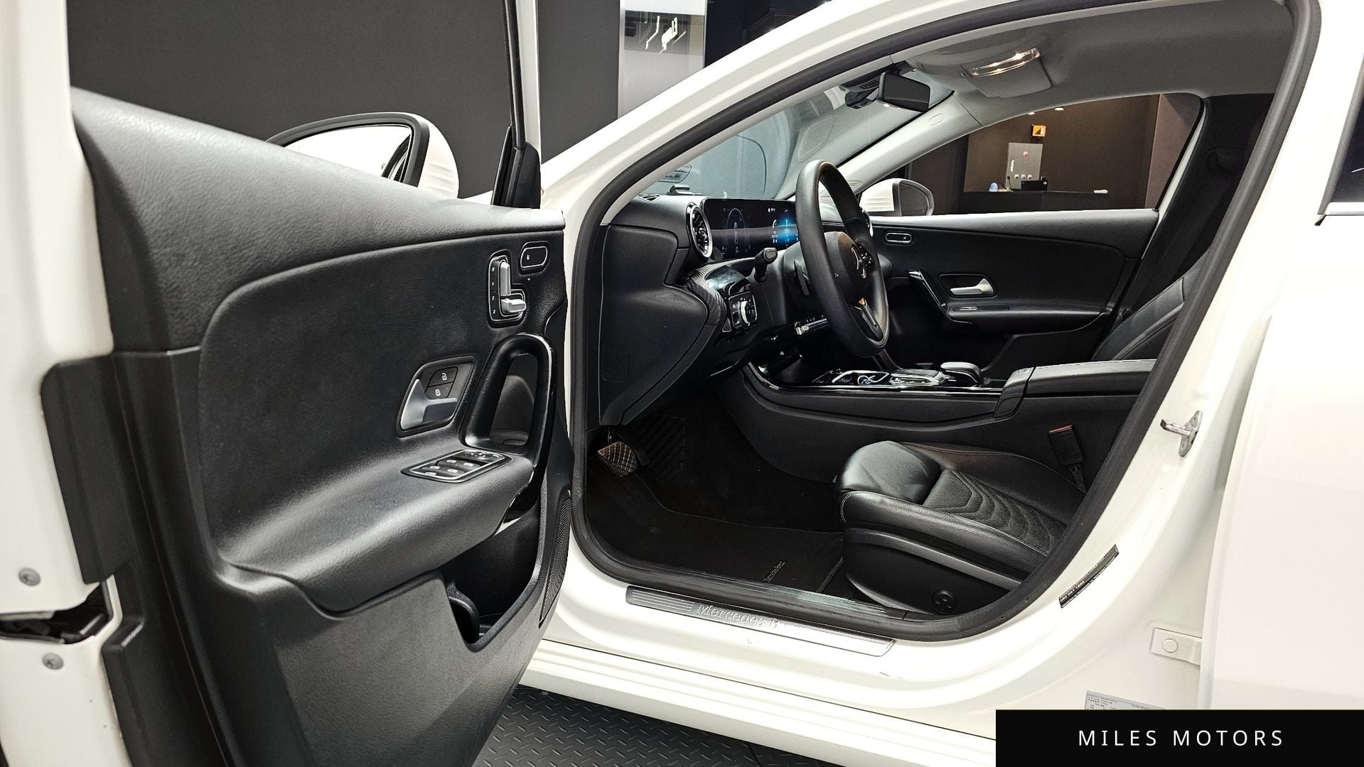Mercedes-Benz A-클래스 W177 2020 — миниатюра 10