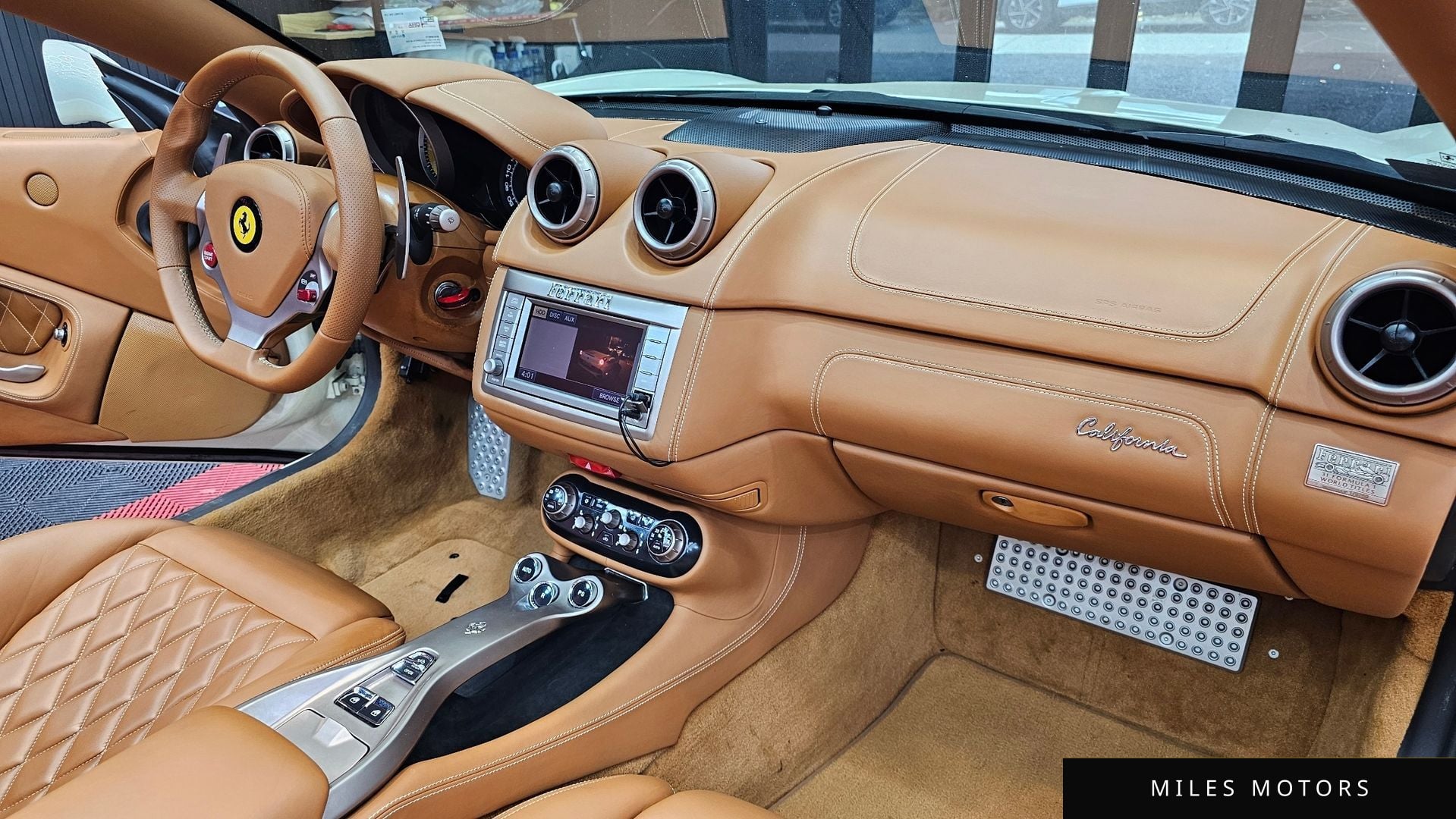 Ferrari California 2011 — миниатюра 11