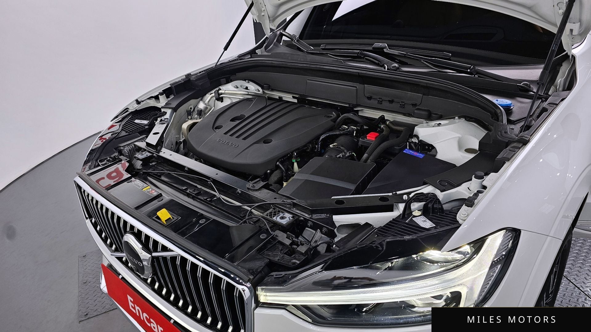 Volvo XC60 2022 — миниатюра 6