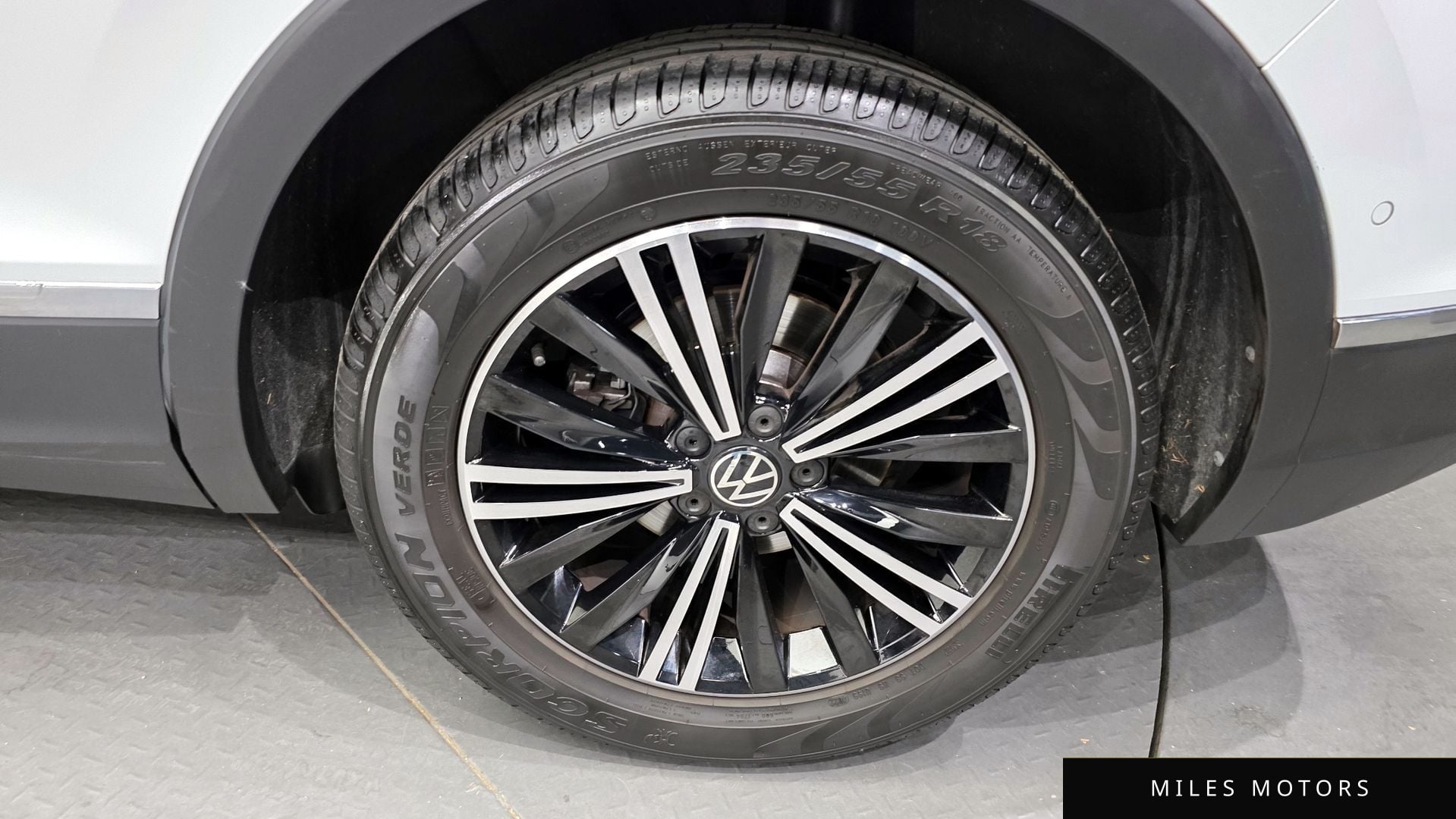 Volkswagen Tiguan 2023 — миниатюра 5