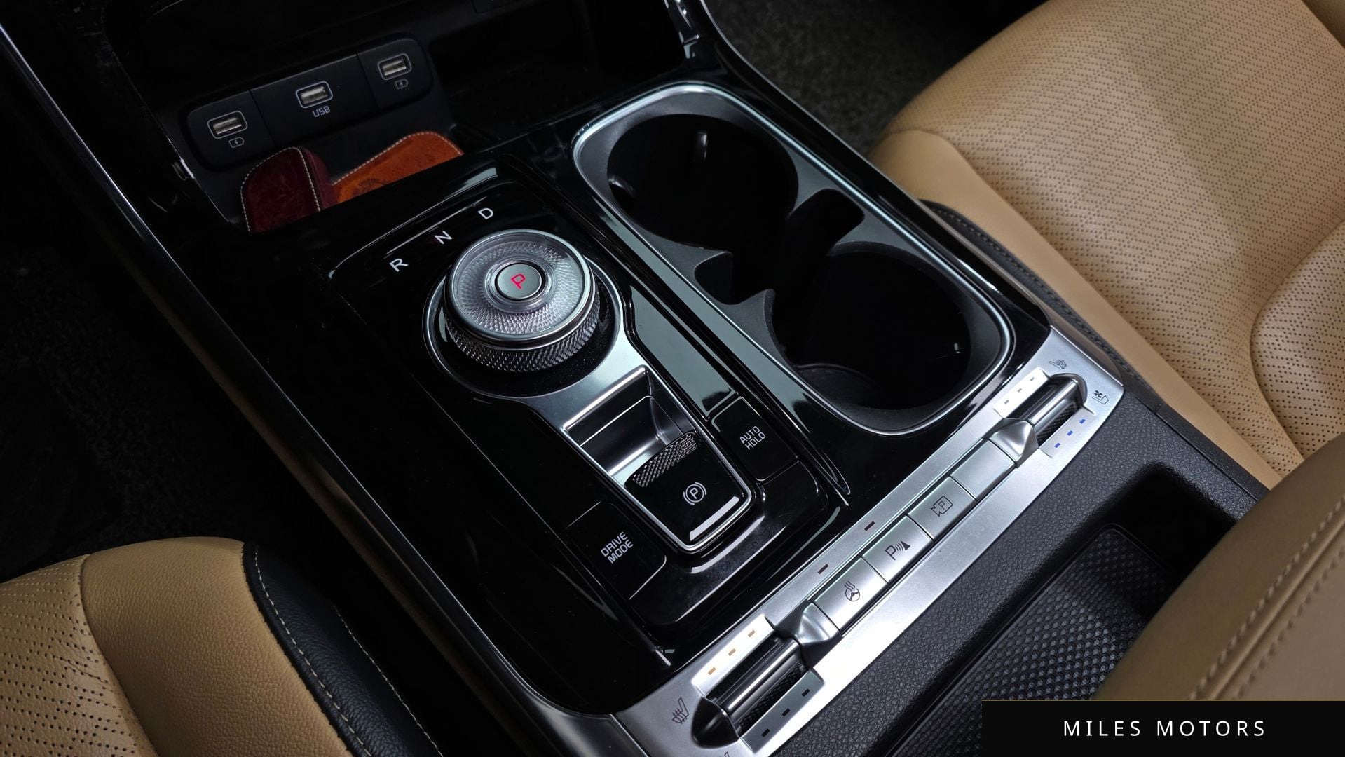 Kia Carnival 2021 — миниатюра 9