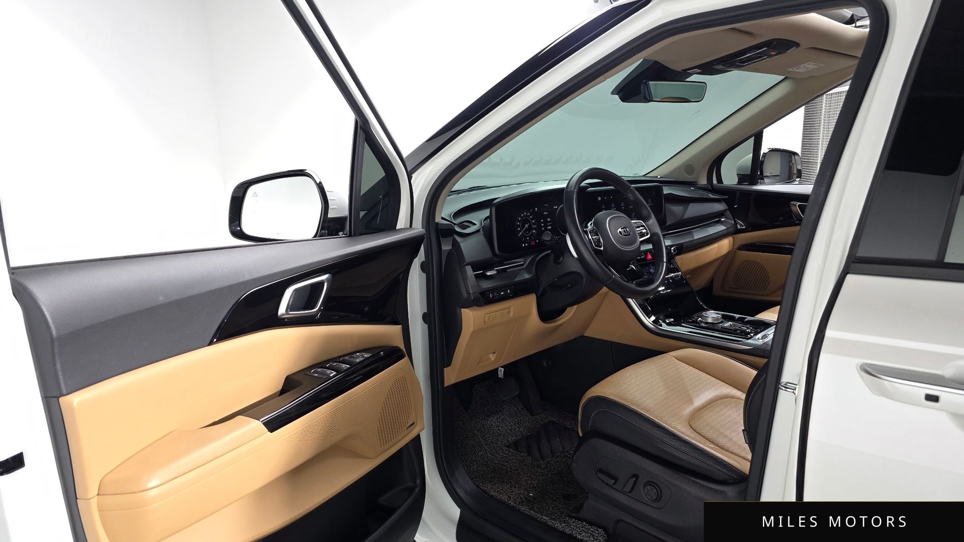 Kia Carnival 2021 — миниатюра 12