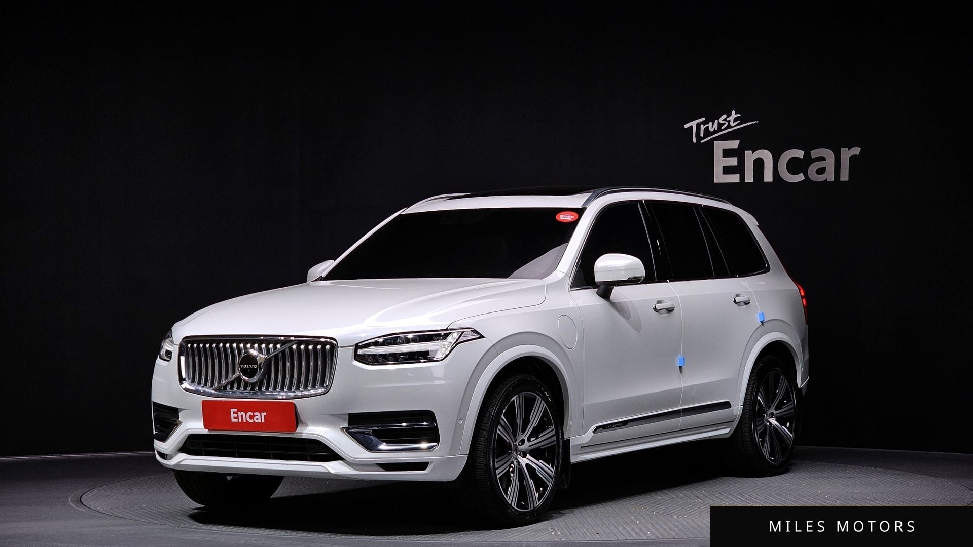 Volvo XC90 2022 — фото 1 из 12