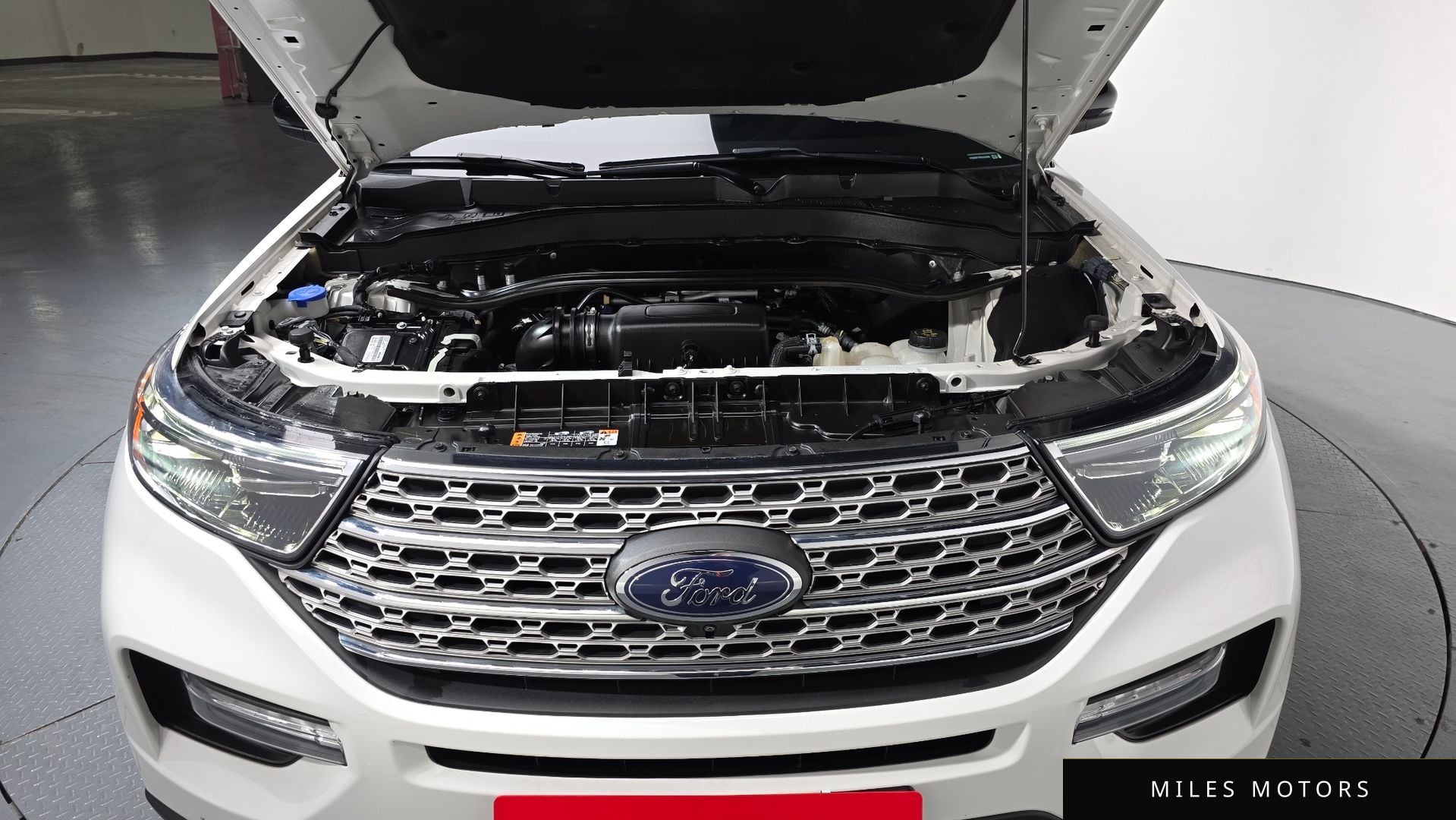 Ford Explorer 2023 — миниатюра 6