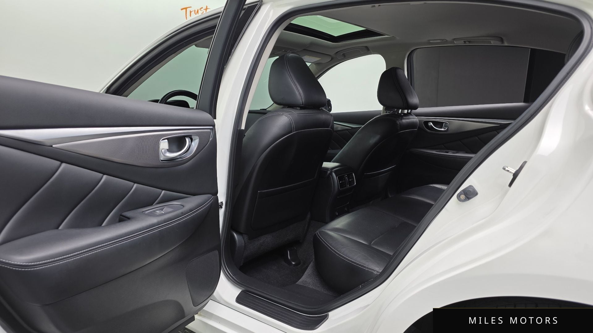Infiniti Q50 2015 — миниатюра 17