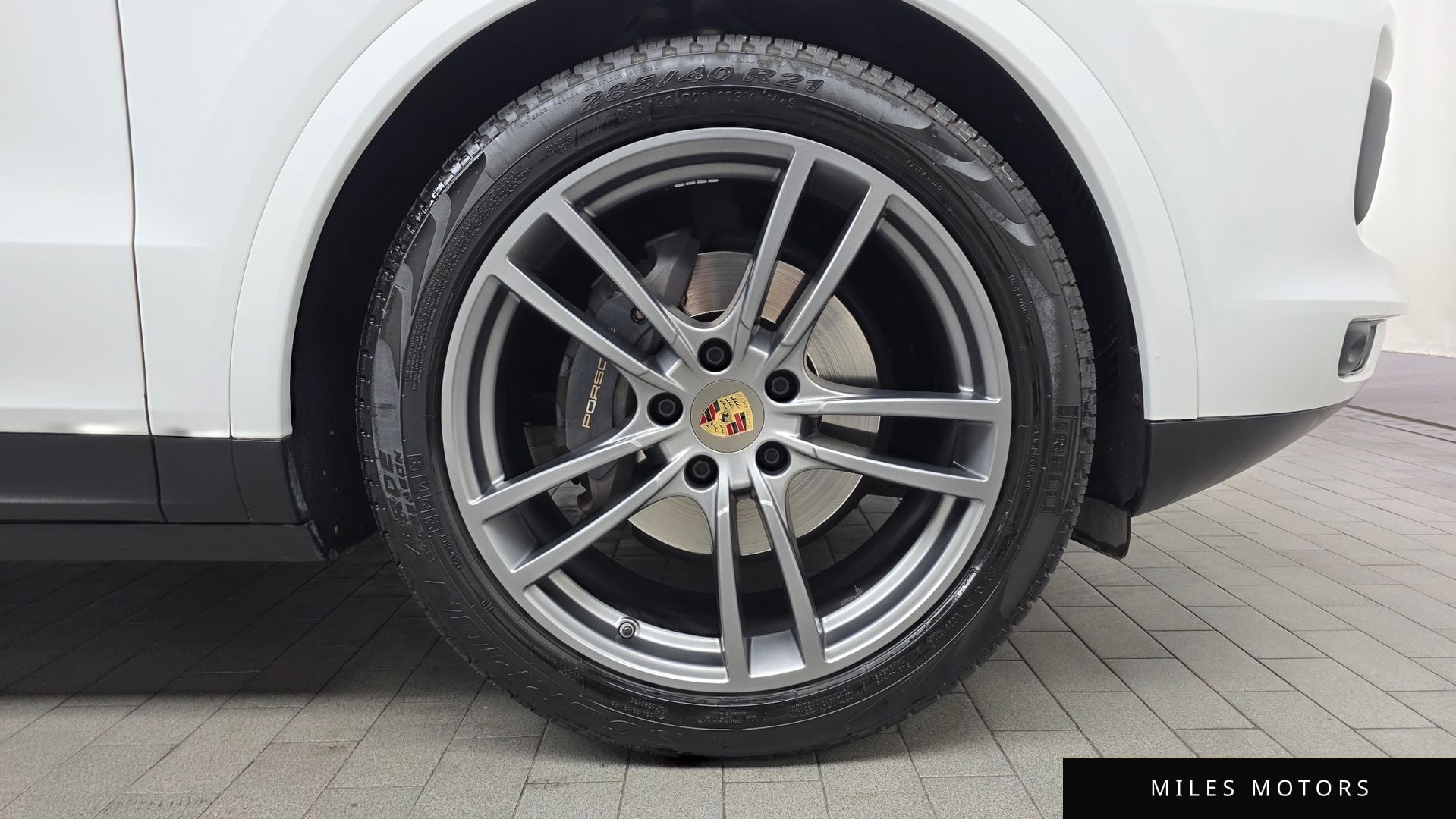 Porsche Cayenne 2021 — миниатюра 5