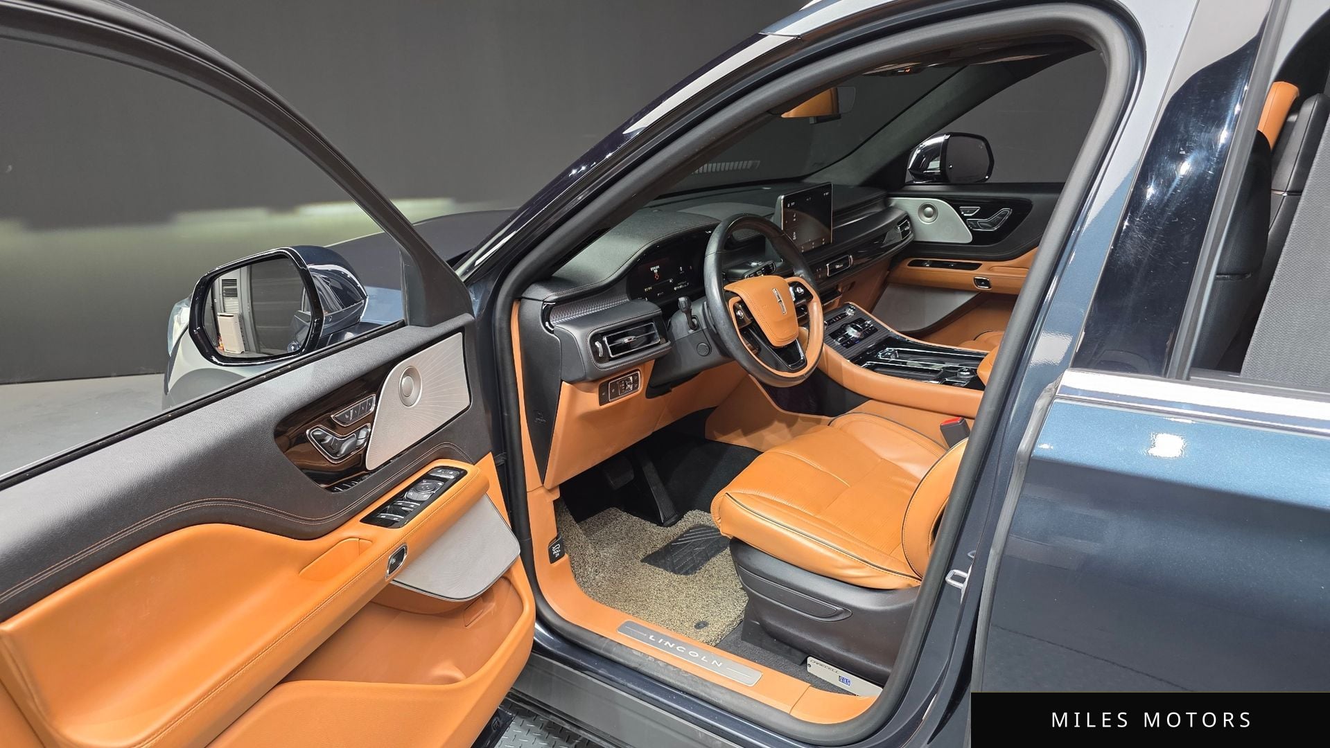 Lincoln Aviator 2021 — миниатюра 10