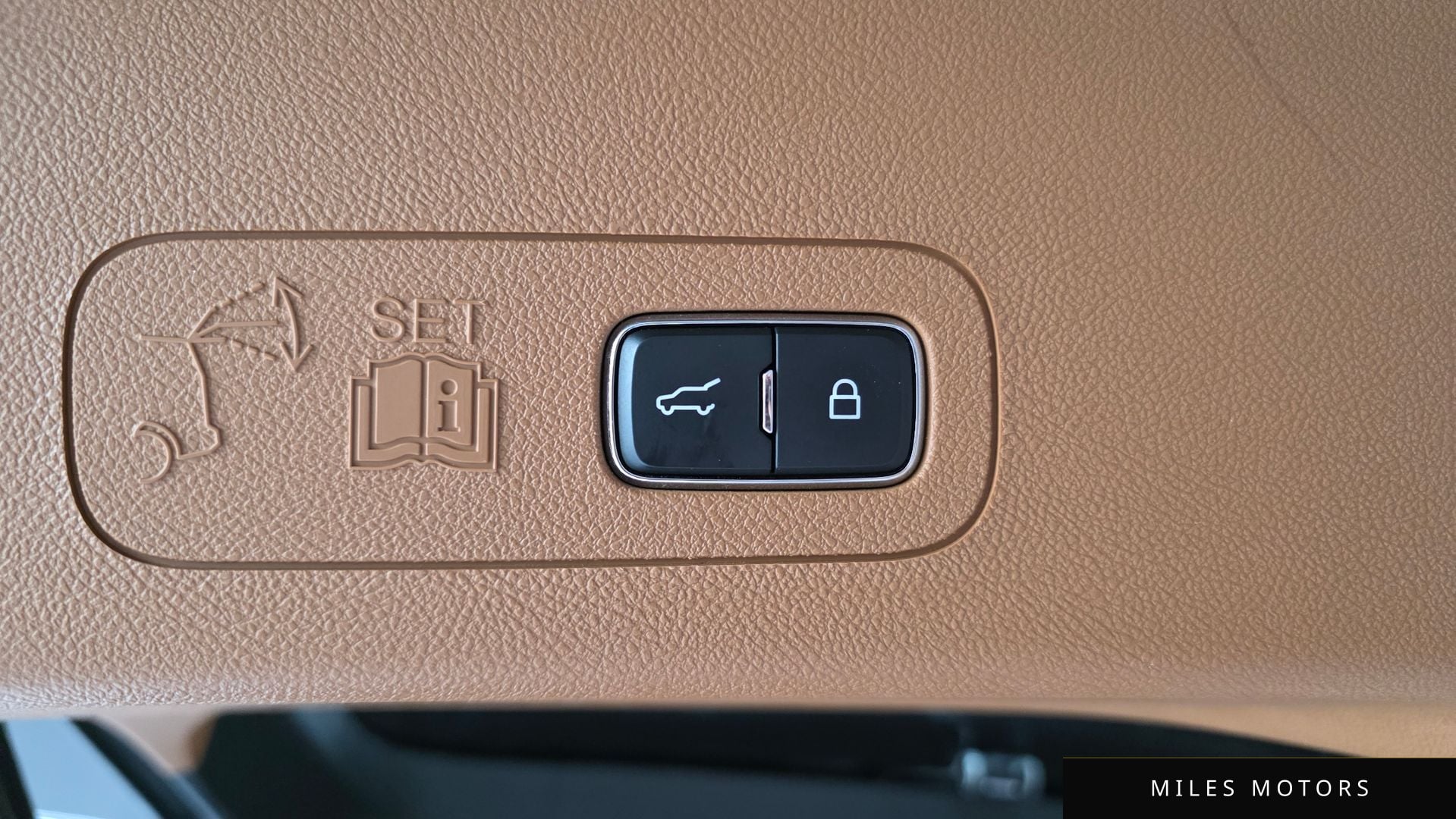 Lincoln Aviator 2021 — миниатюра 20