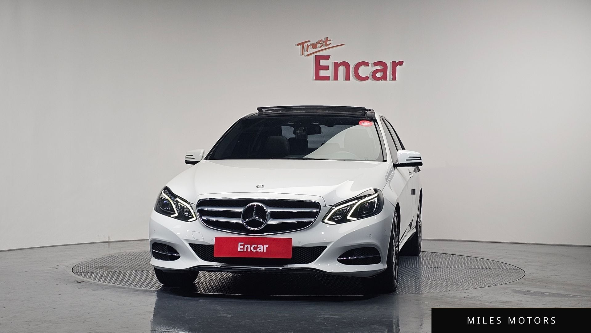 Mercedes-Benz E-Class W212 2014 — миниатюра 3