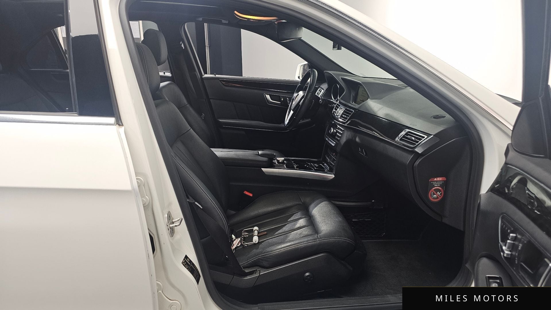 Mercedes-Benz E-Class W212 2014 — миниатюра 11