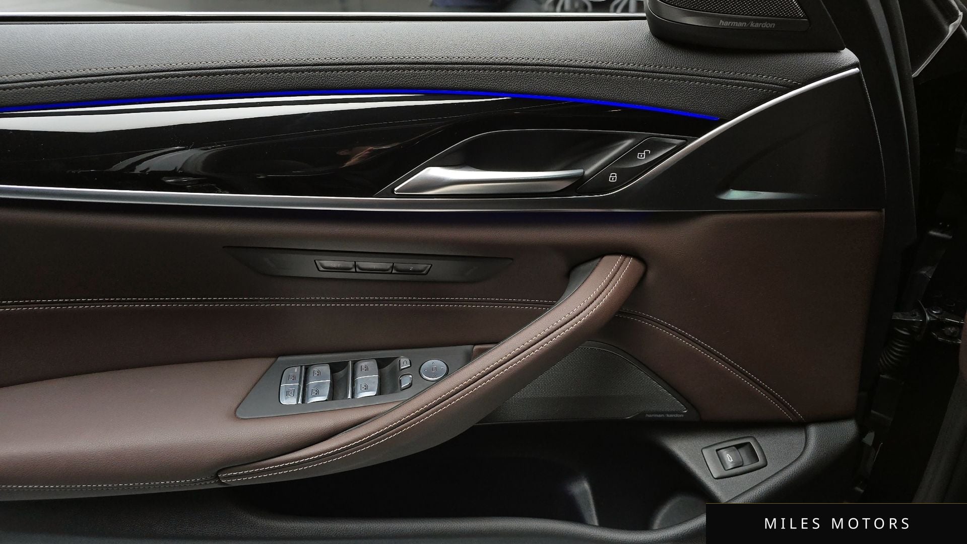 BMW 5 Series (G30) 2023 — миниатюра 18