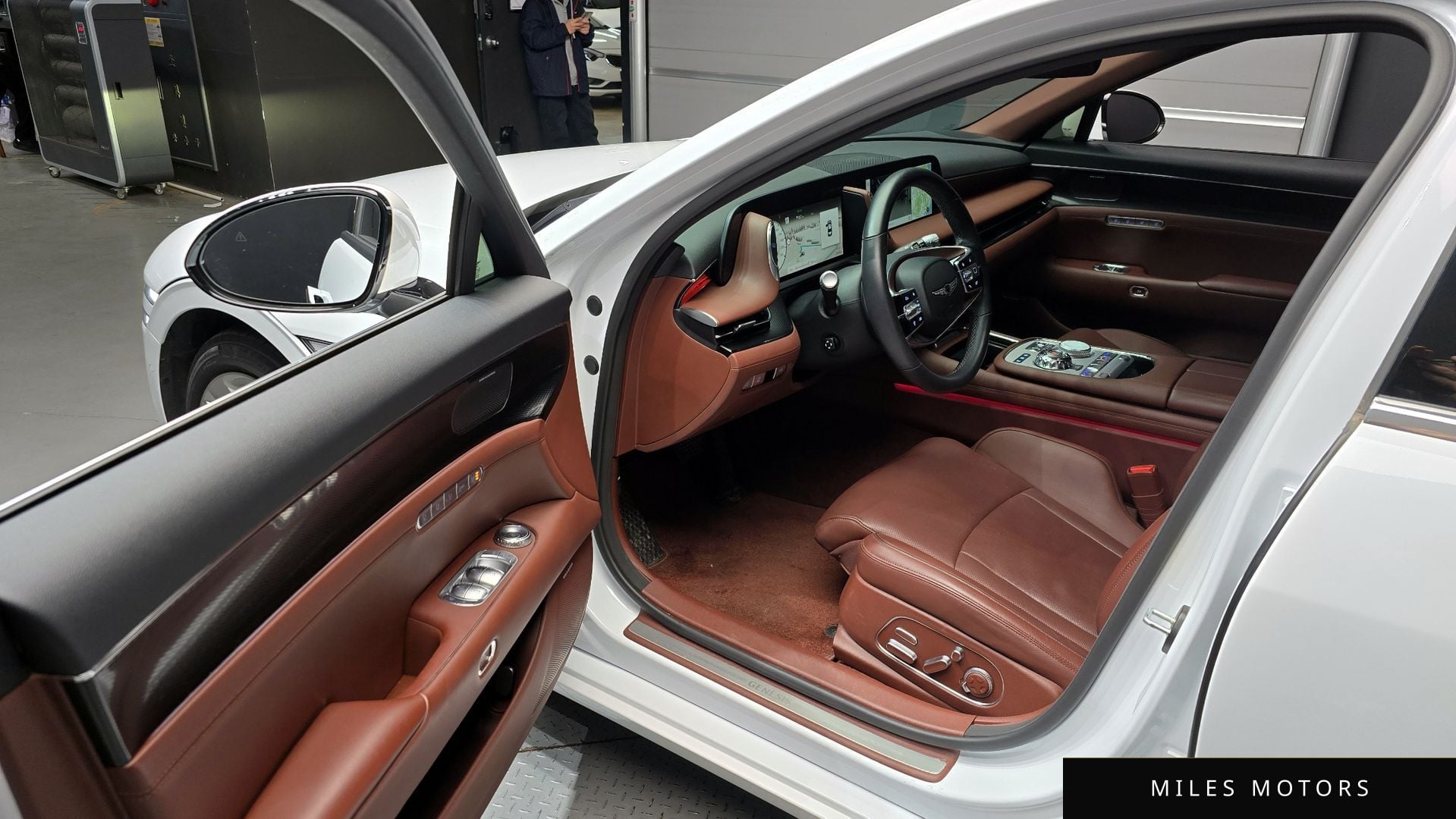 Genesis G90 (RS4) 2023 — миниатюра 11