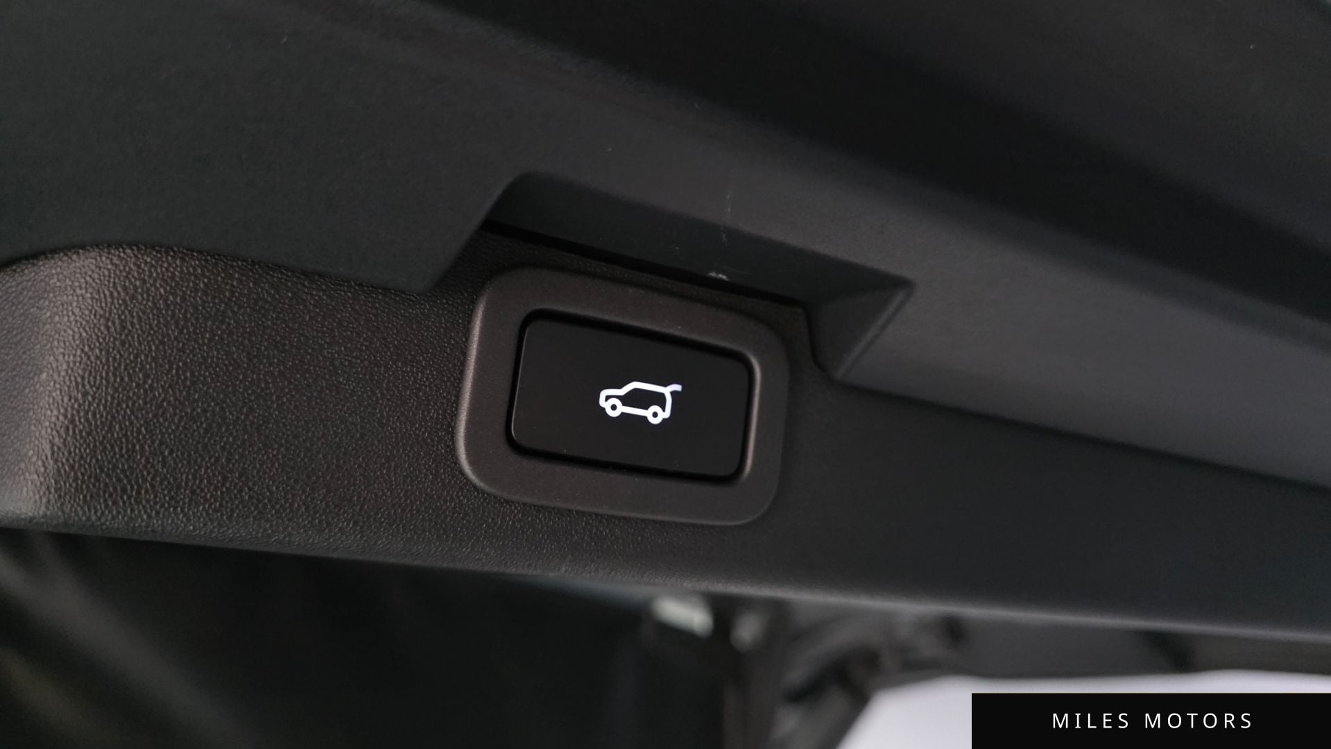 Land Rover 디스커버리 5 2019 — миниатюра 20