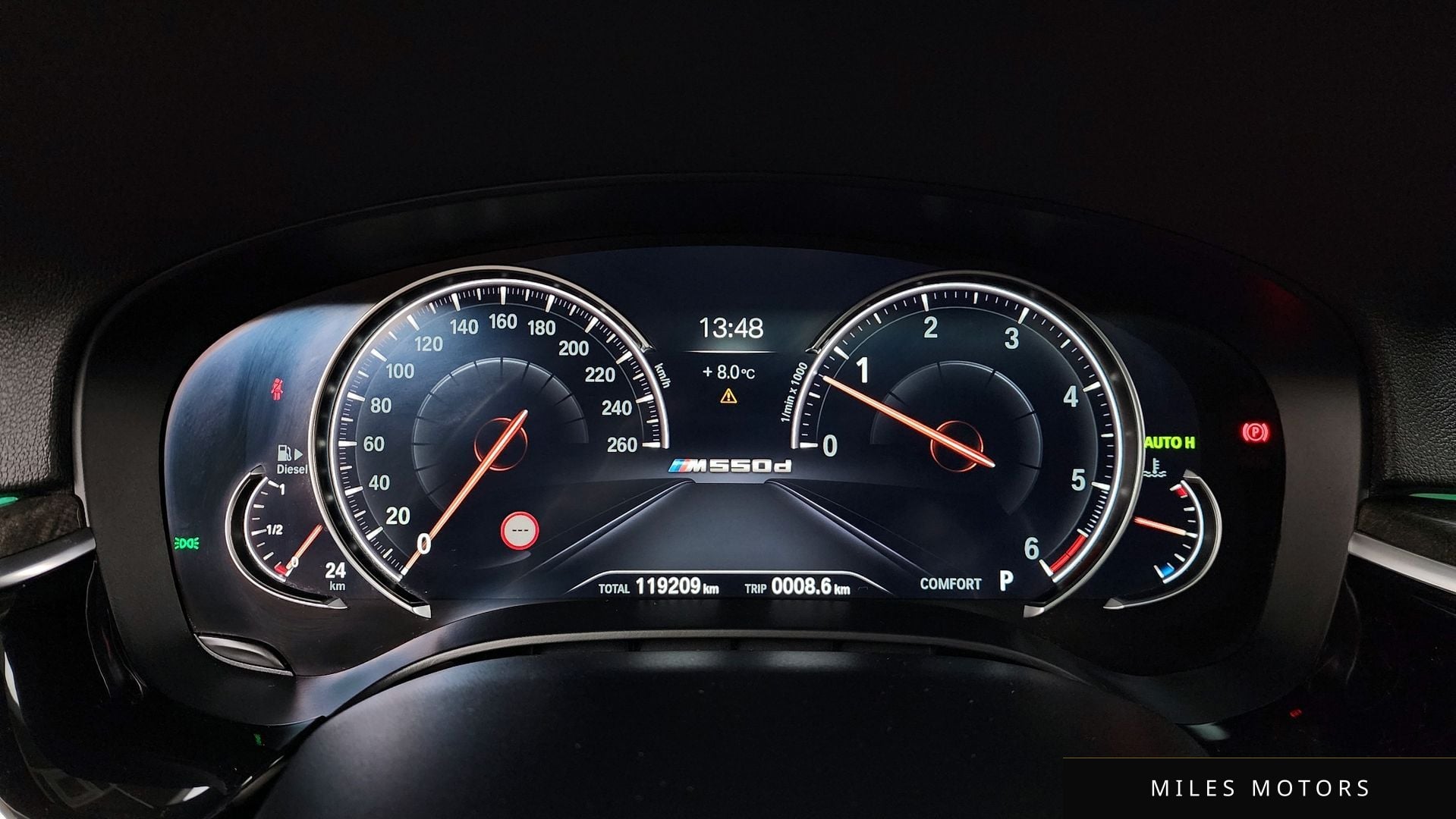 BMW 5 Series (G30) 2018 — миниатюра 8