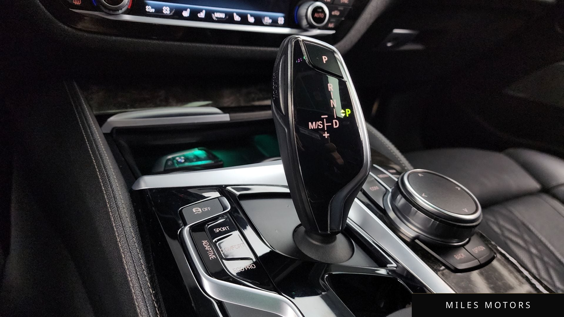 BMW 5 Series (G30) 2018 — миниатюра 9