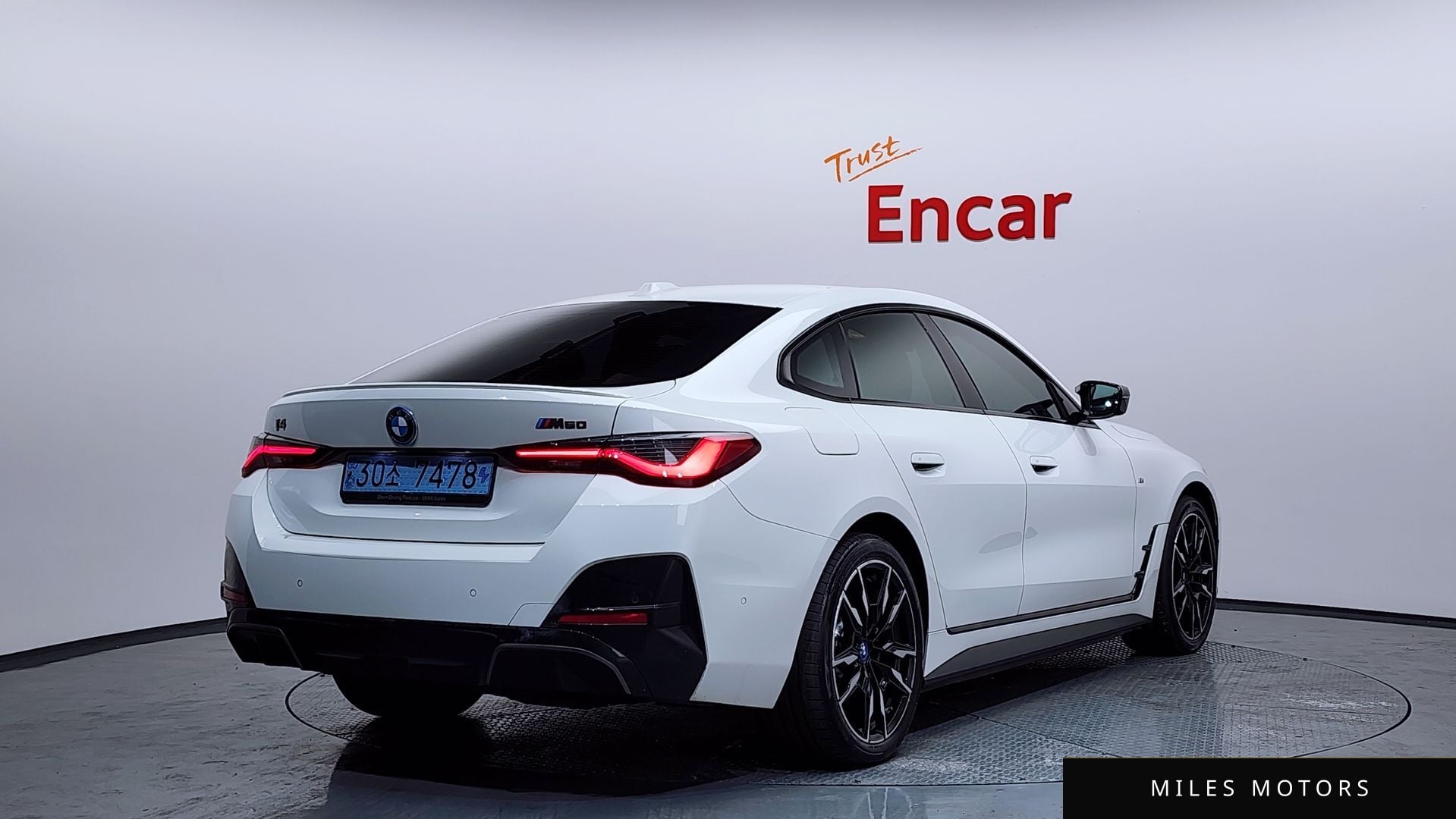 BMW i4 2024 — миниатюра 2