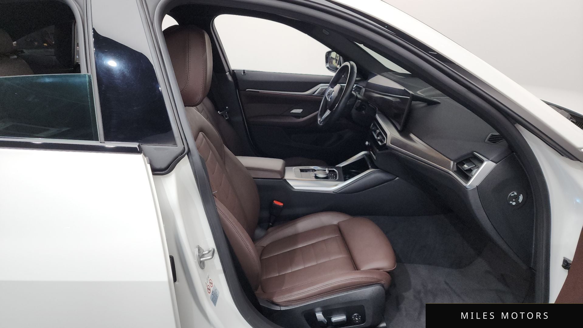 BMW i4 2024 — миниатюра 11