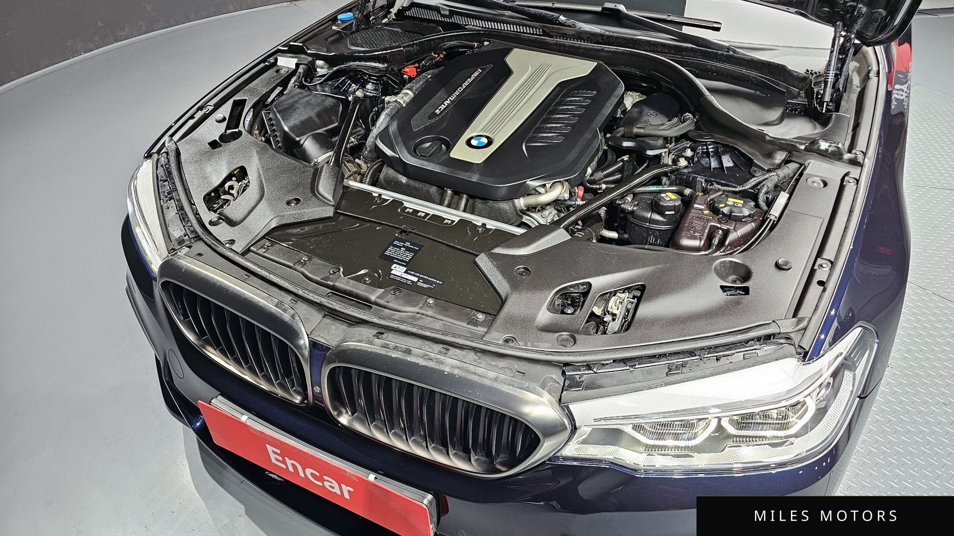 BMW 5 Series (G30) 2018 — миниатюра 6