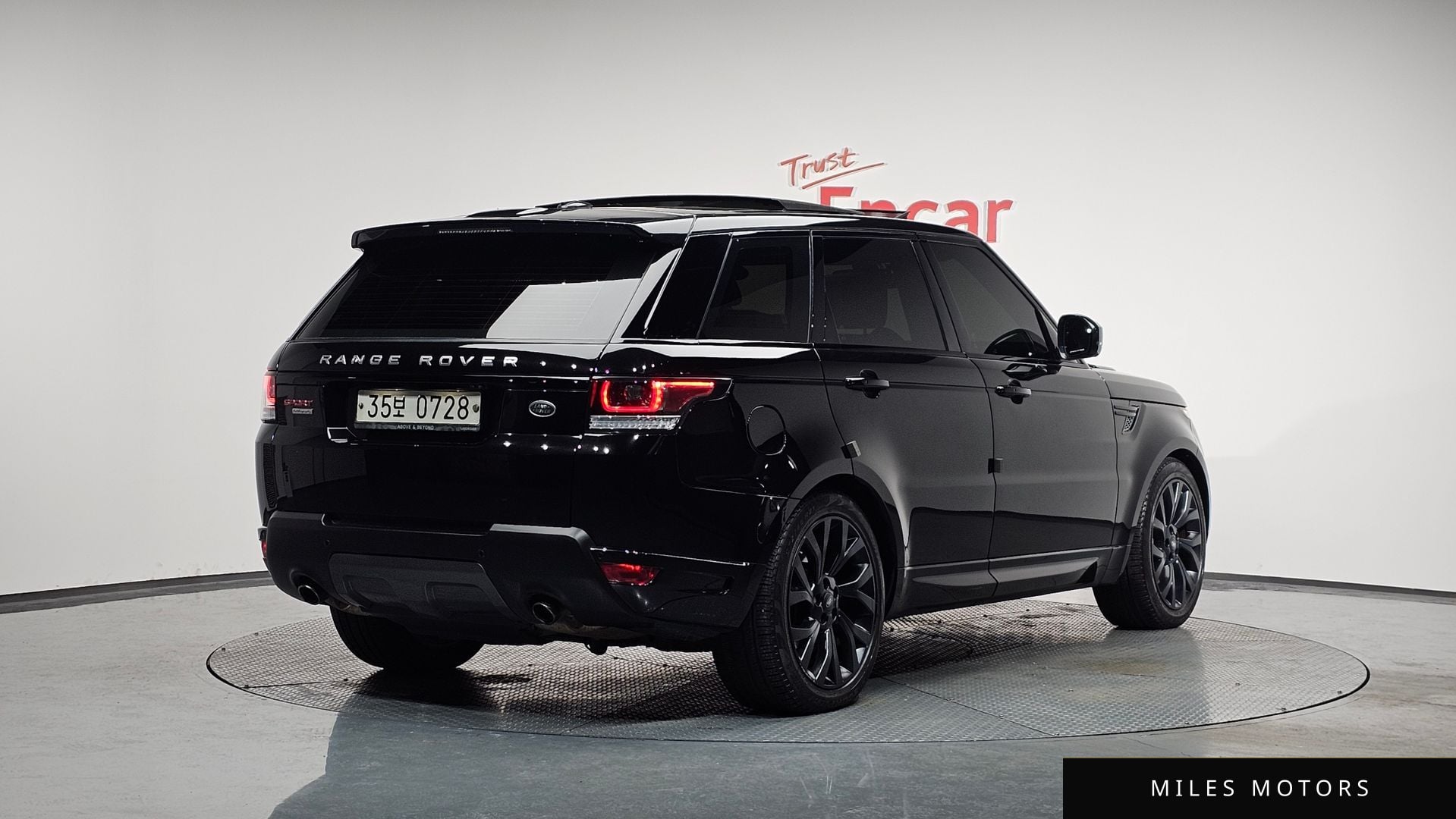 Land Rover Range Rover Sport 2016 — миниатюра 2