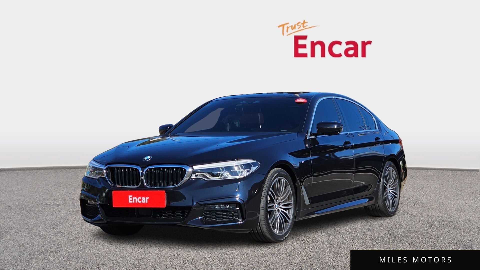BMW 5 Series (G30) 2019 — фото 1 из 12