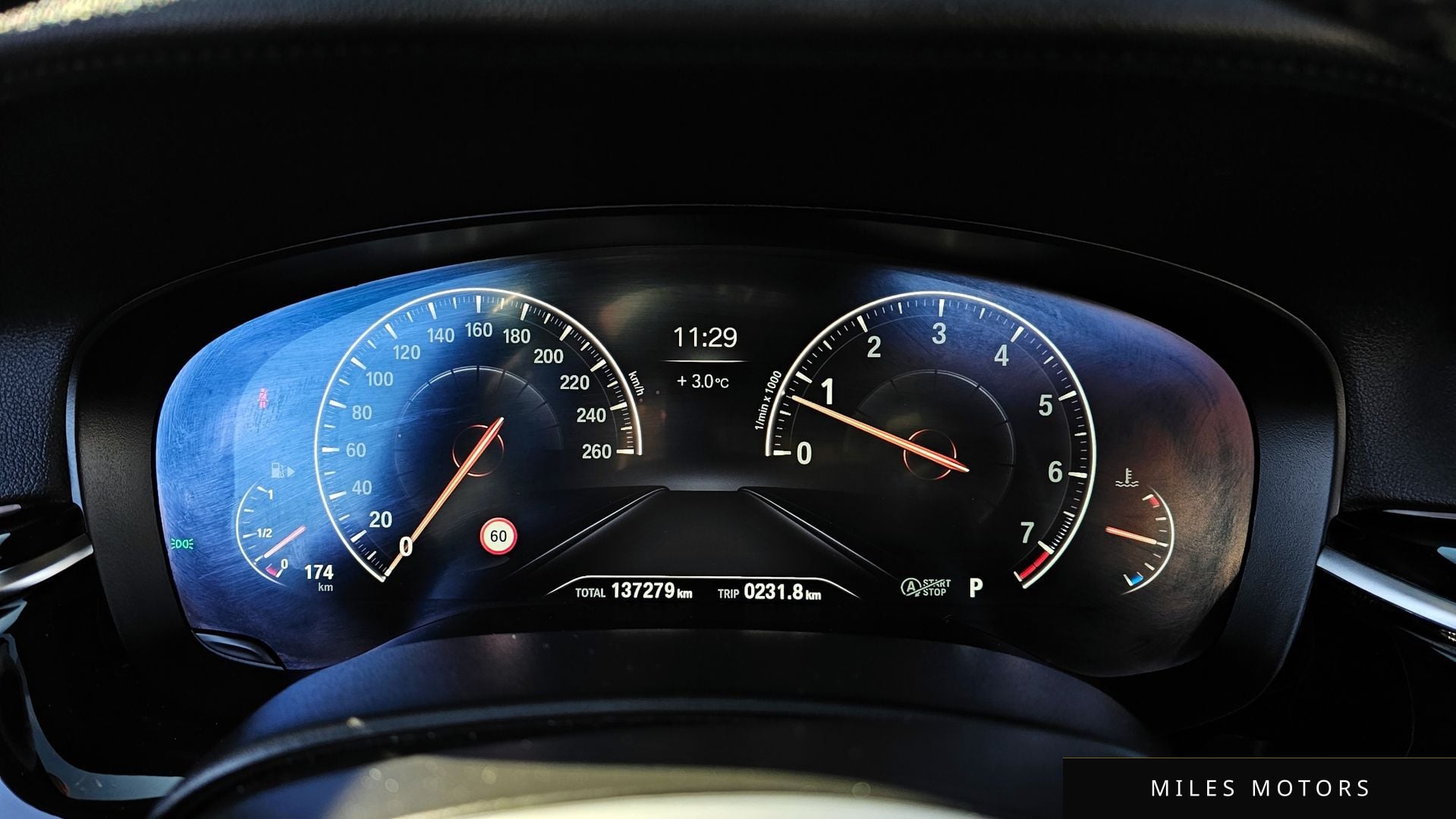 BMW 5 Series (G30) 2019 — миниатюра 8