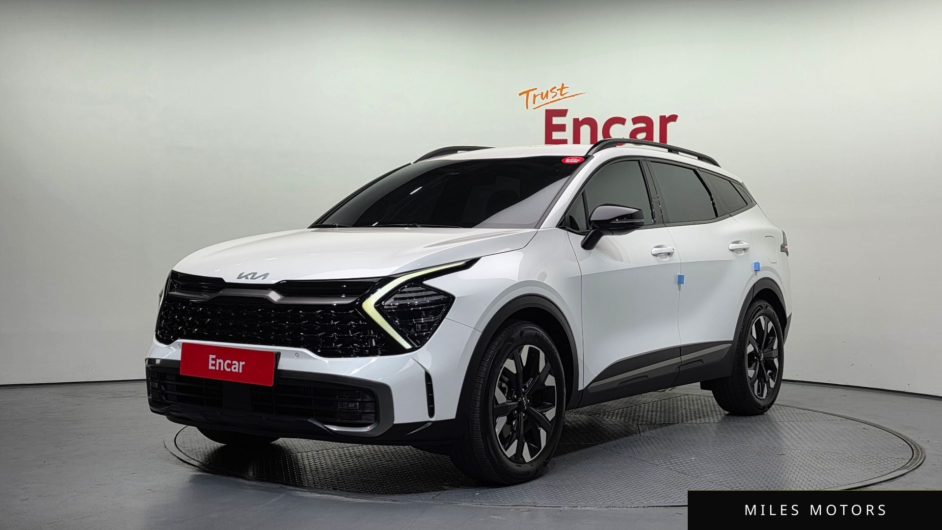 Kia Sportage 2023 — фото 1 из 12