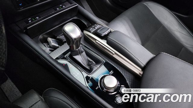 Лексус GS450h 2017 — миниатюра 9