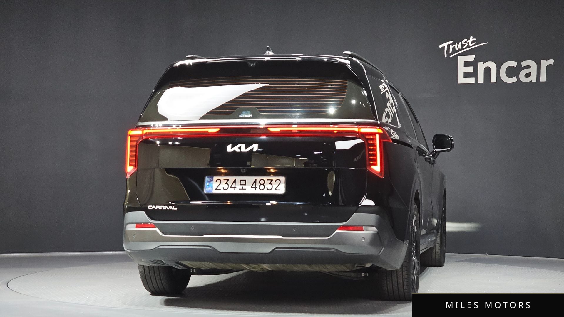 Kia Canival 2025 — миниатюра 4