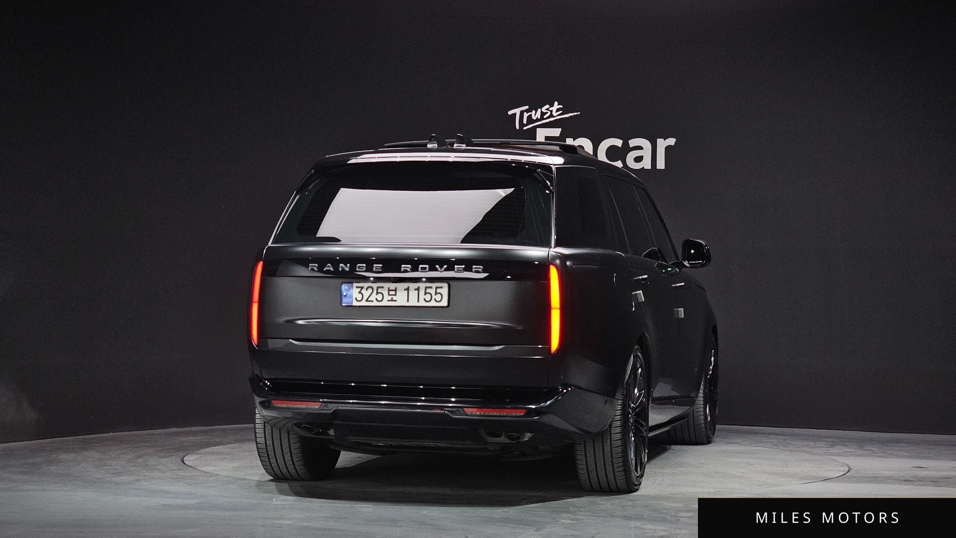 Land Rover Range Rover 2024 — миниатюра 4