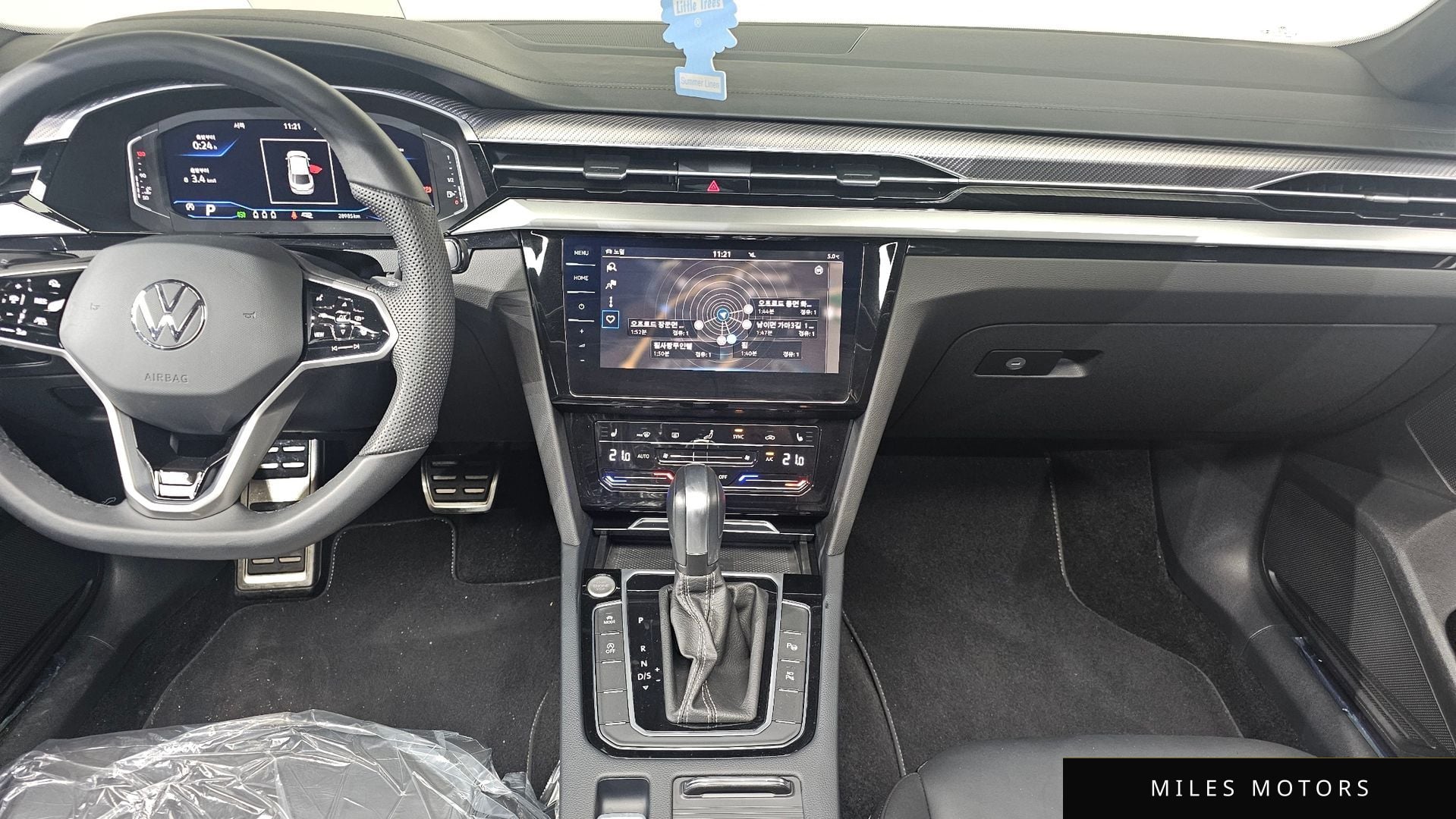 Volkswagen 아테온 2023 — миниатюра 14
