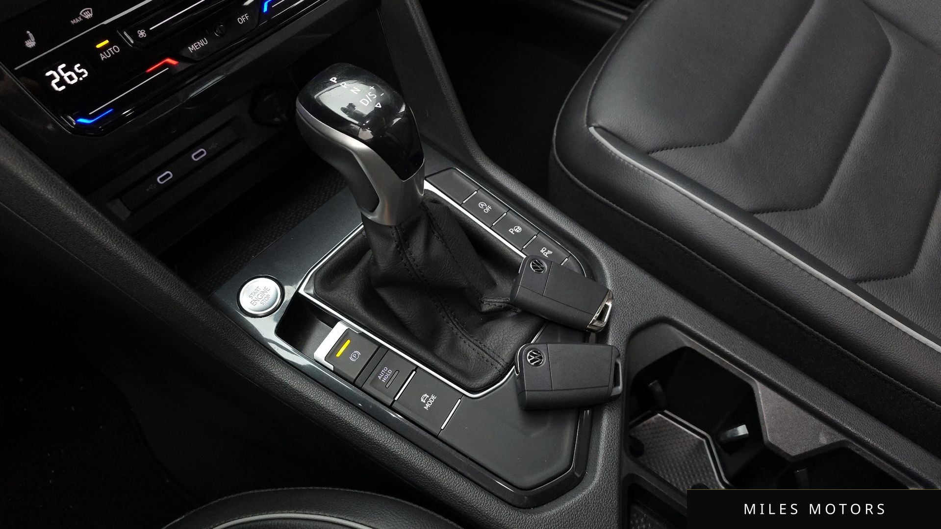 Volkswagen 티구안 2022 — миниатюра 9