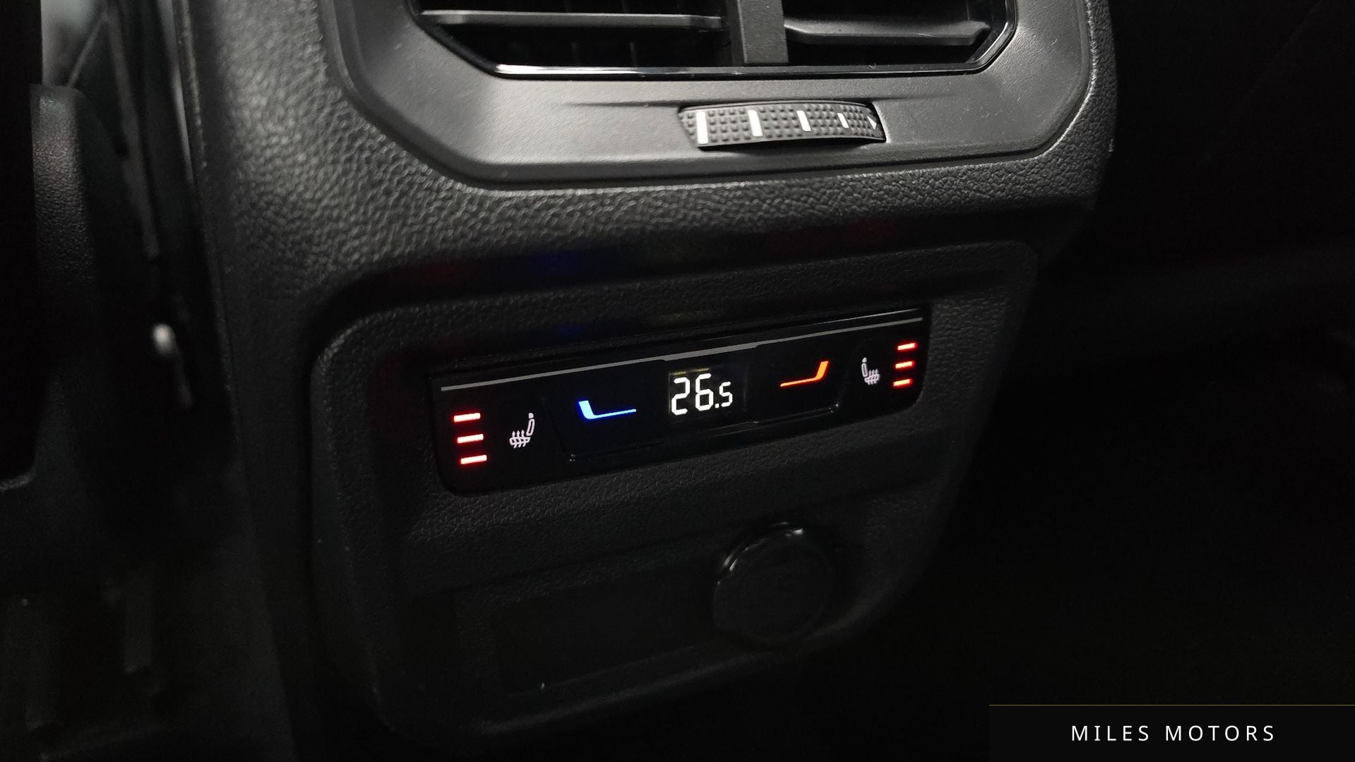 Volkswagen 티구안 2022 — миниатюра 18