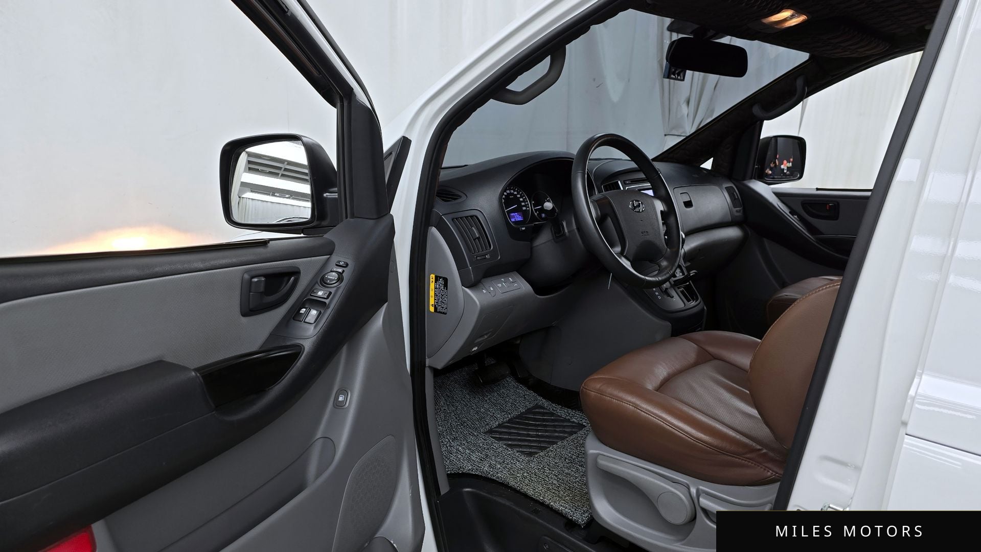 Hyundai Starex 2019 — миниатюра 10