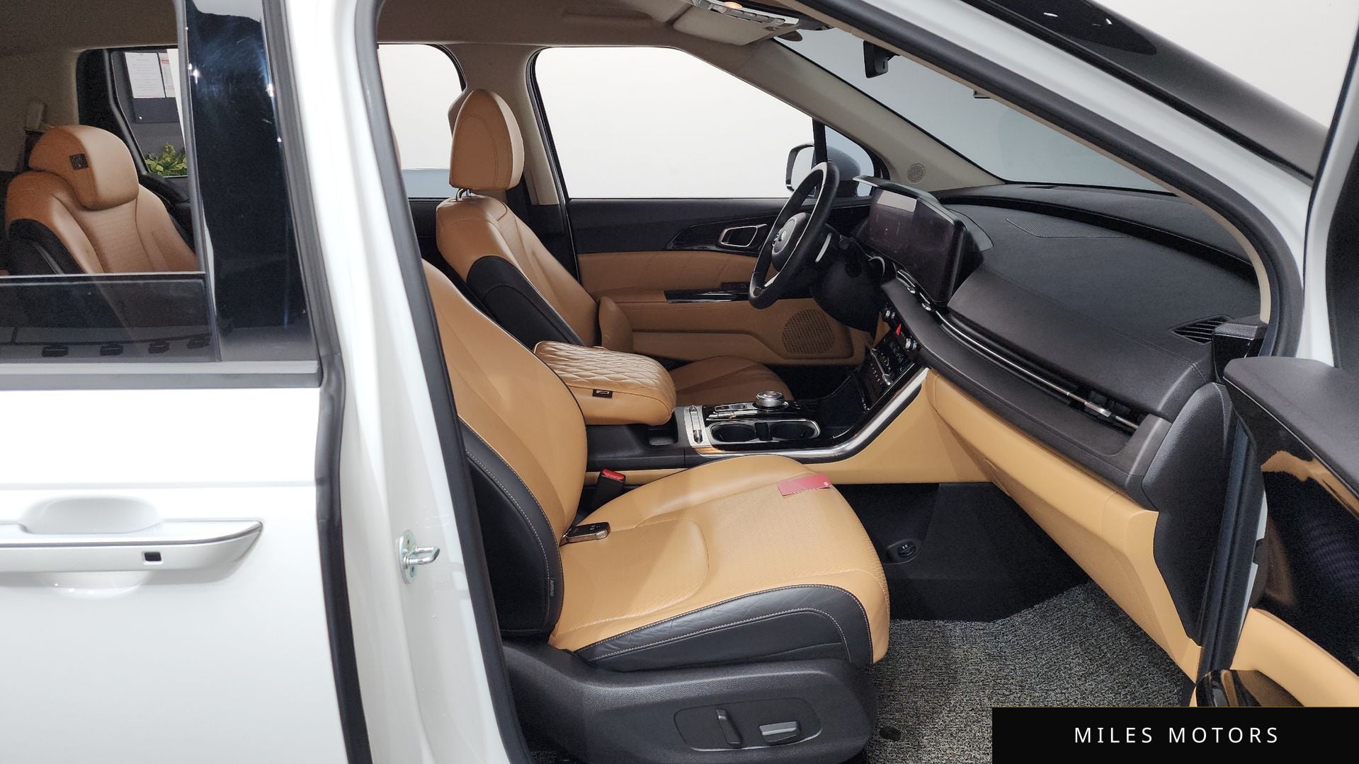 Kia Carnival 2021 — миниатюра 11